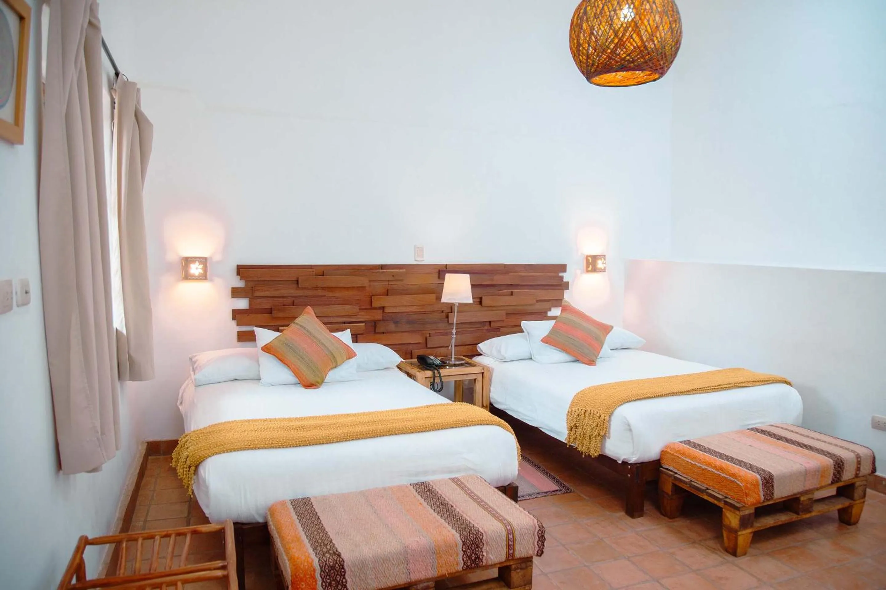 Bedroom, Bed in Andean Wings Valley