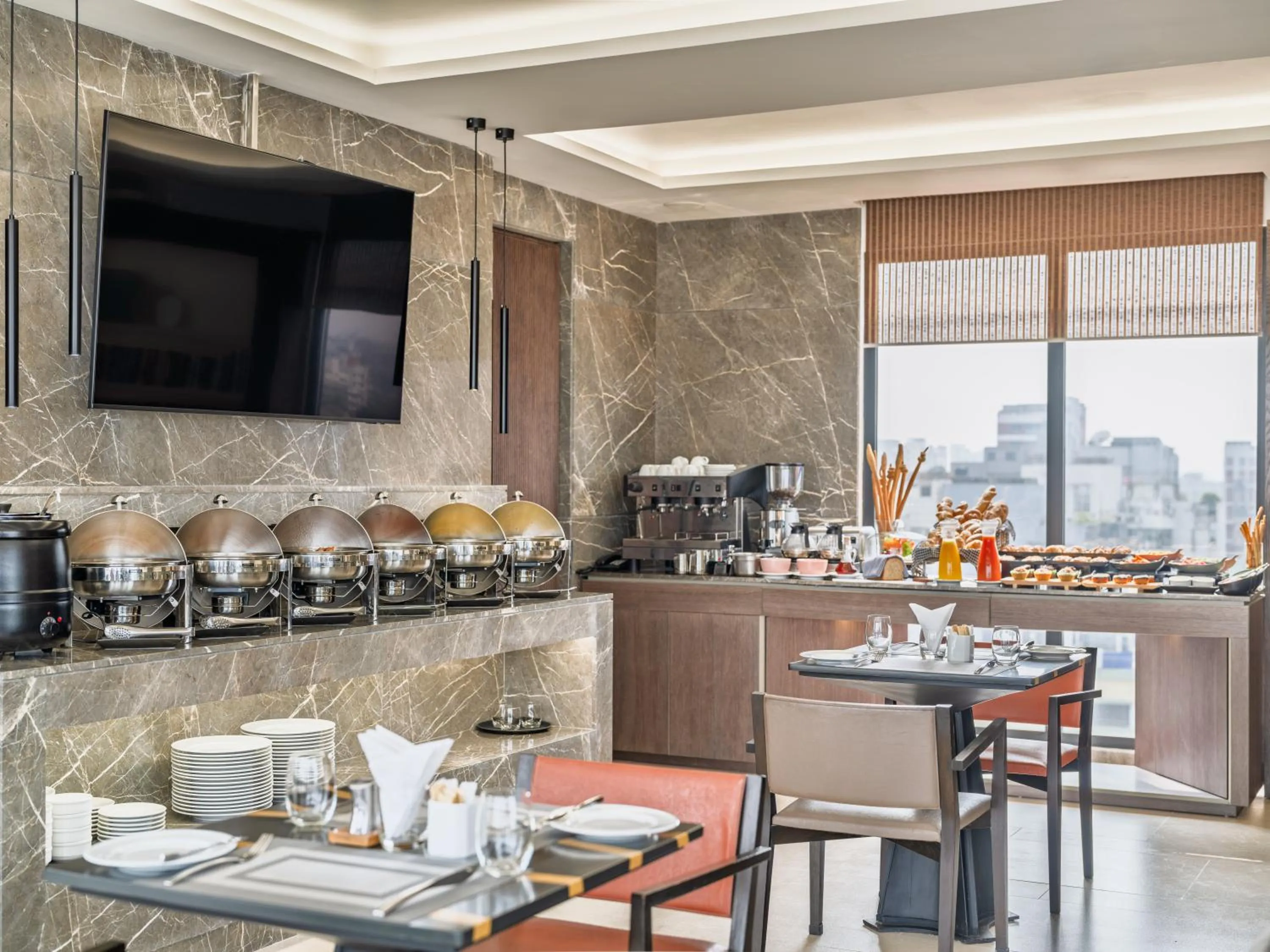 Restaurant/places to eat in W Residence Living