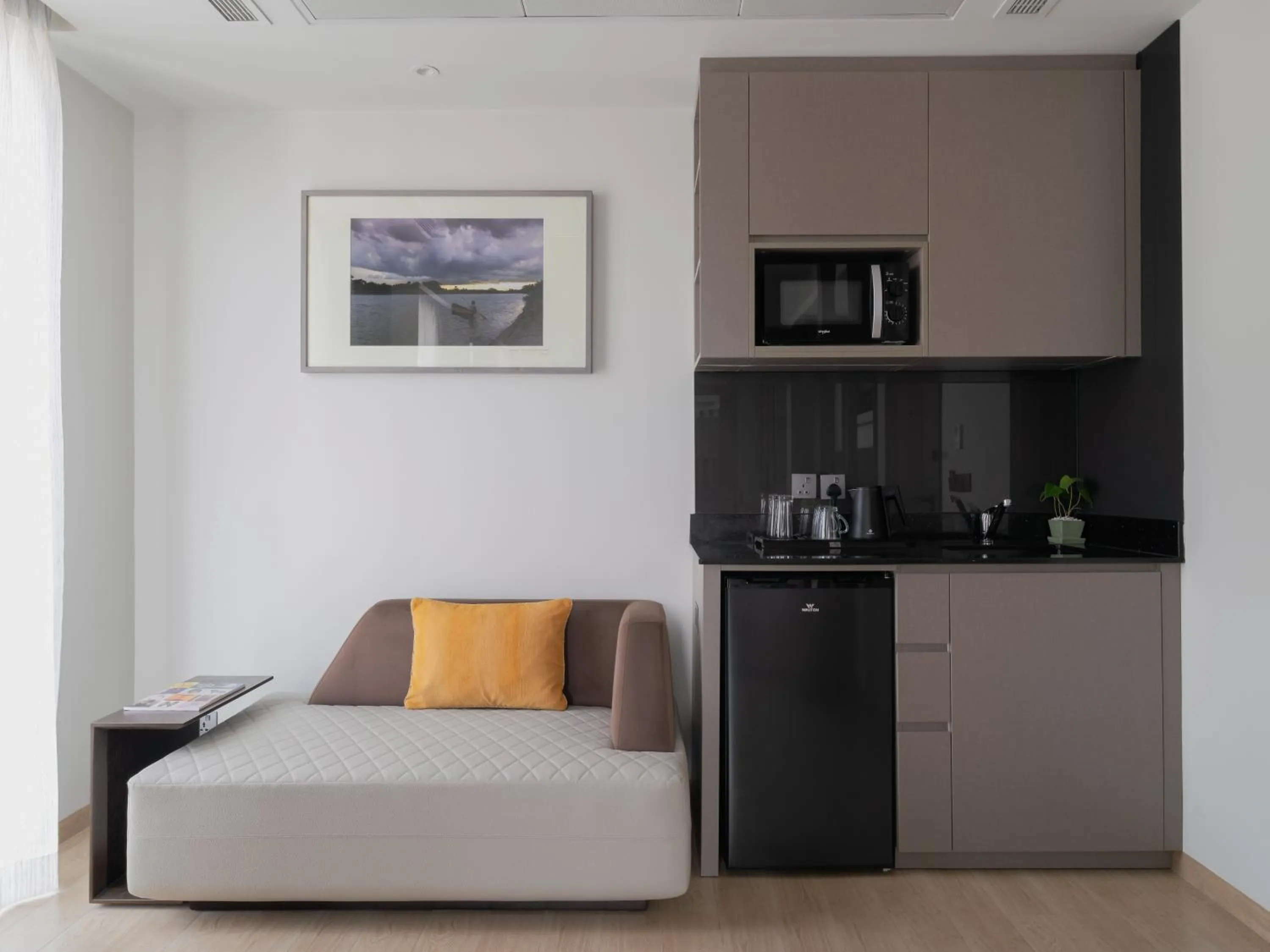 Kitchen or kitchenette in W Residence Living