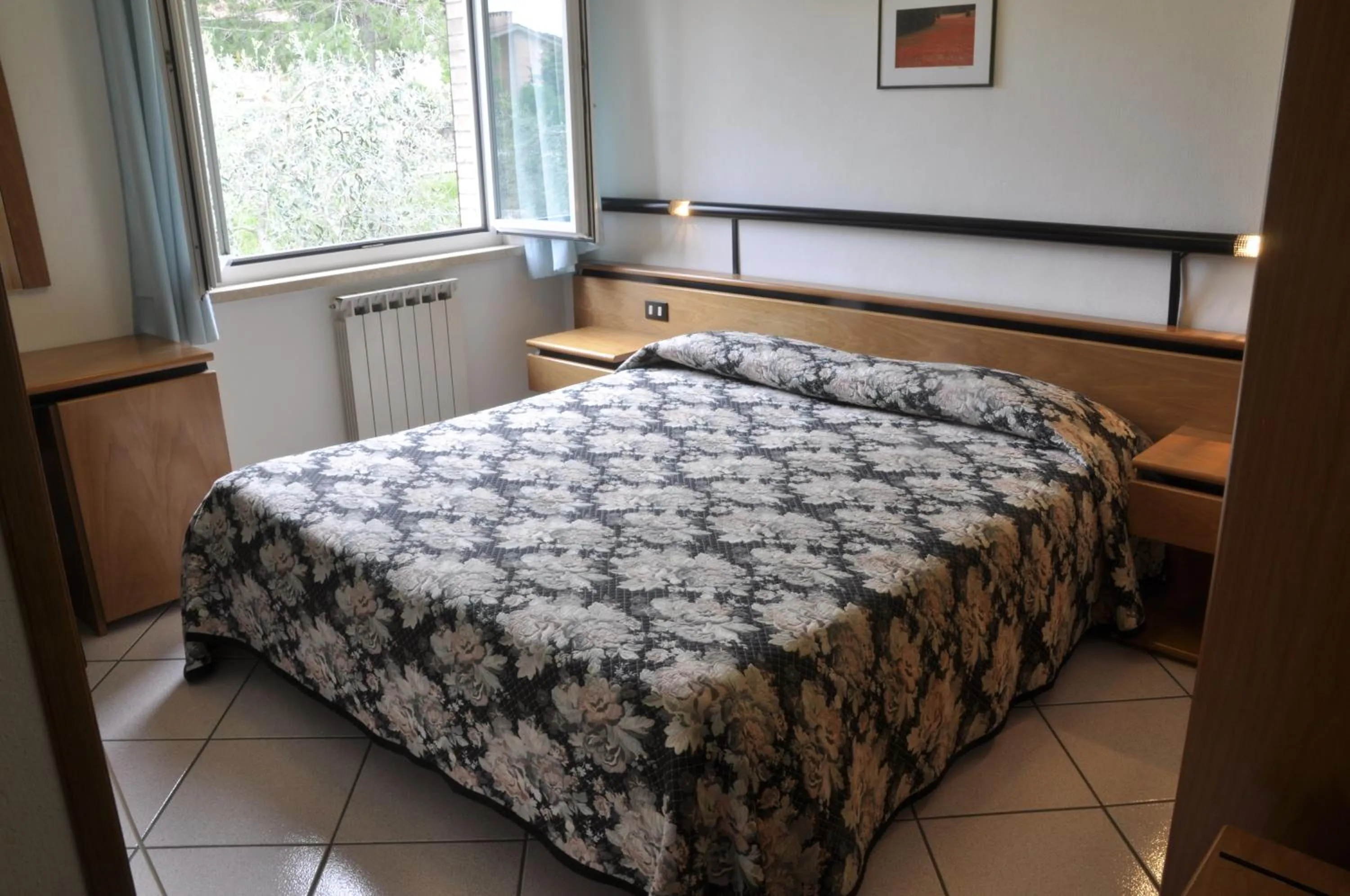 Bed in Albergo Di Murlo