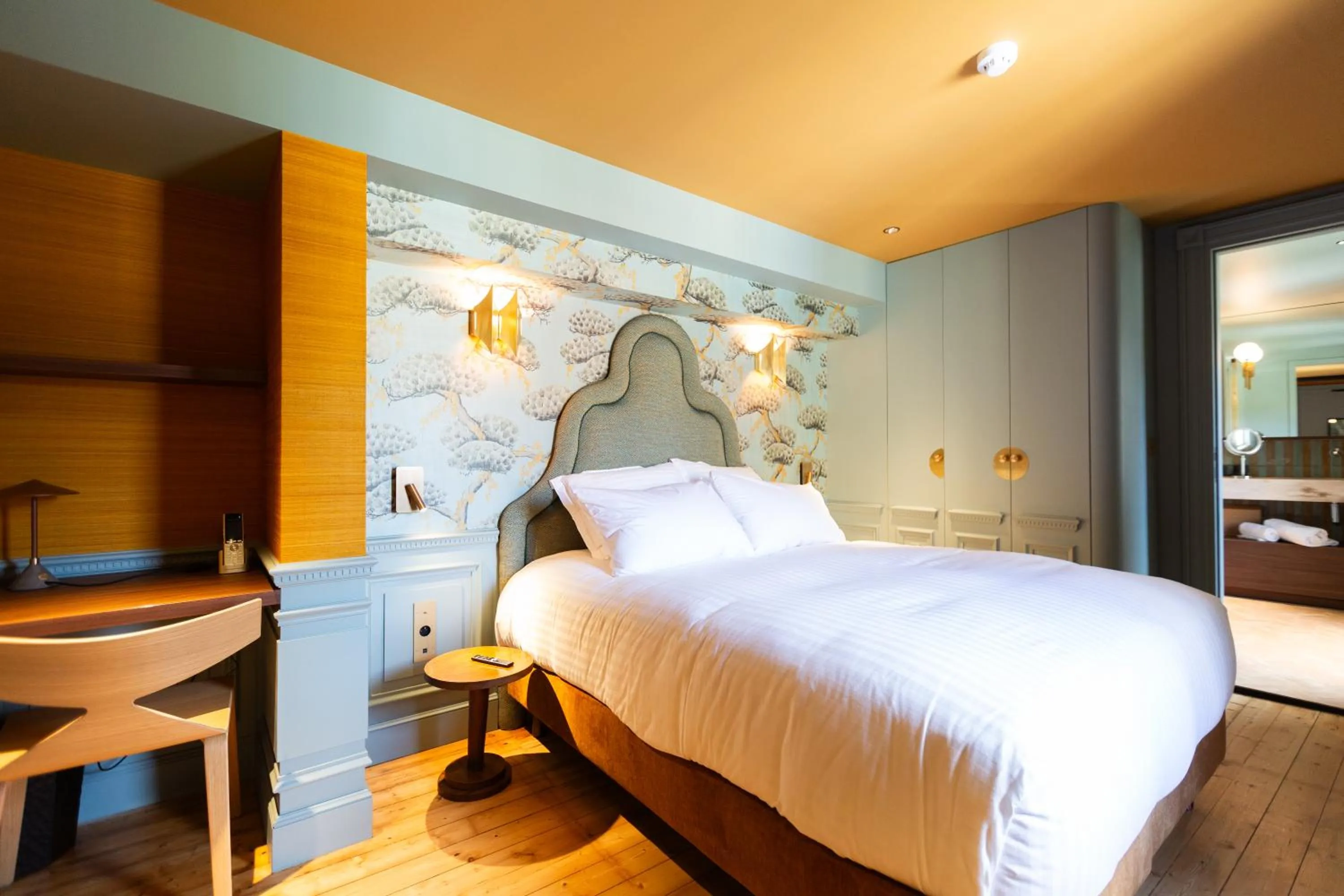 Bed in Hôtel La Particulière