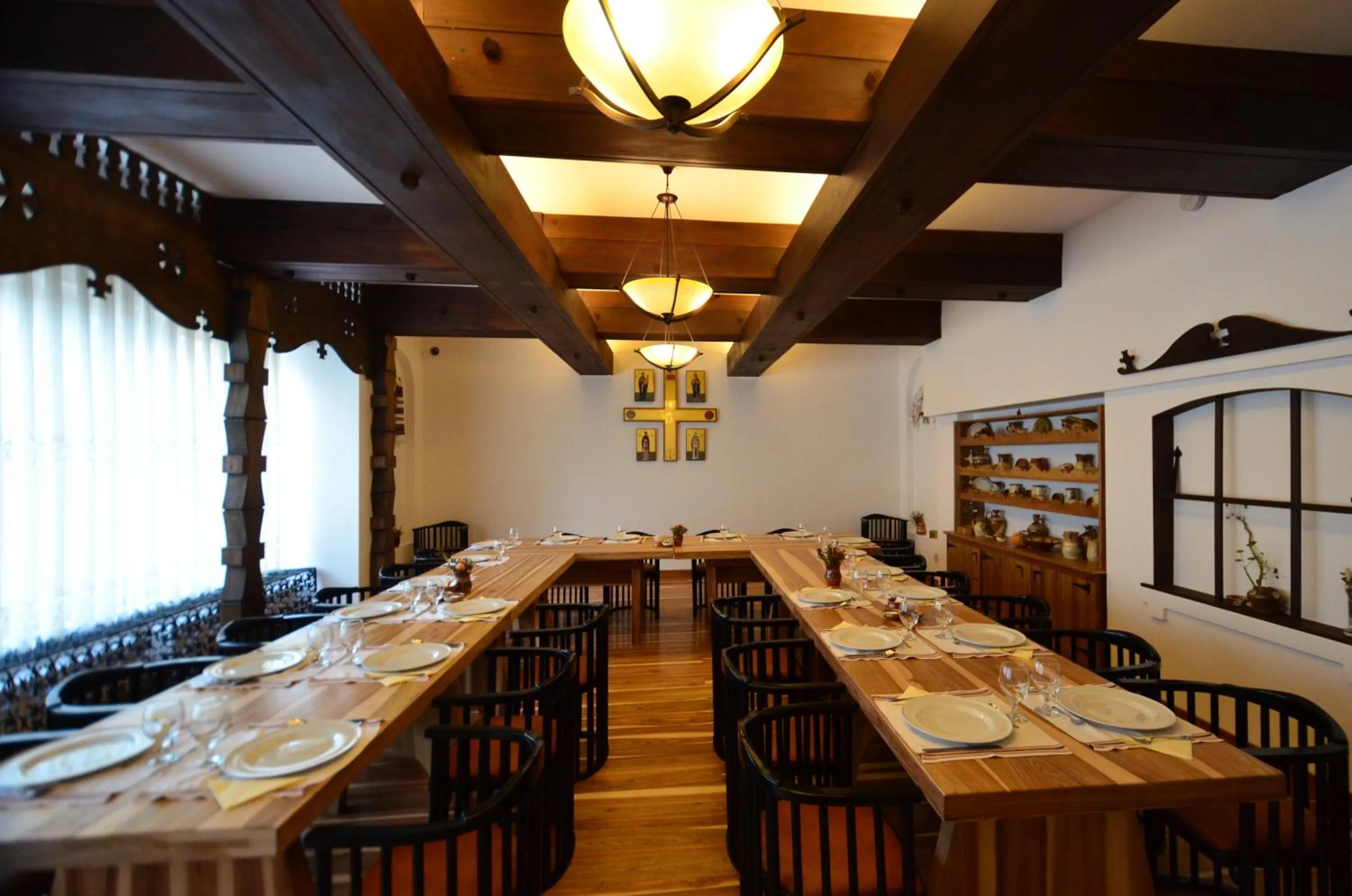 Restaurant/places to eat in Casa de Oaspeți Sfântul Nicolae