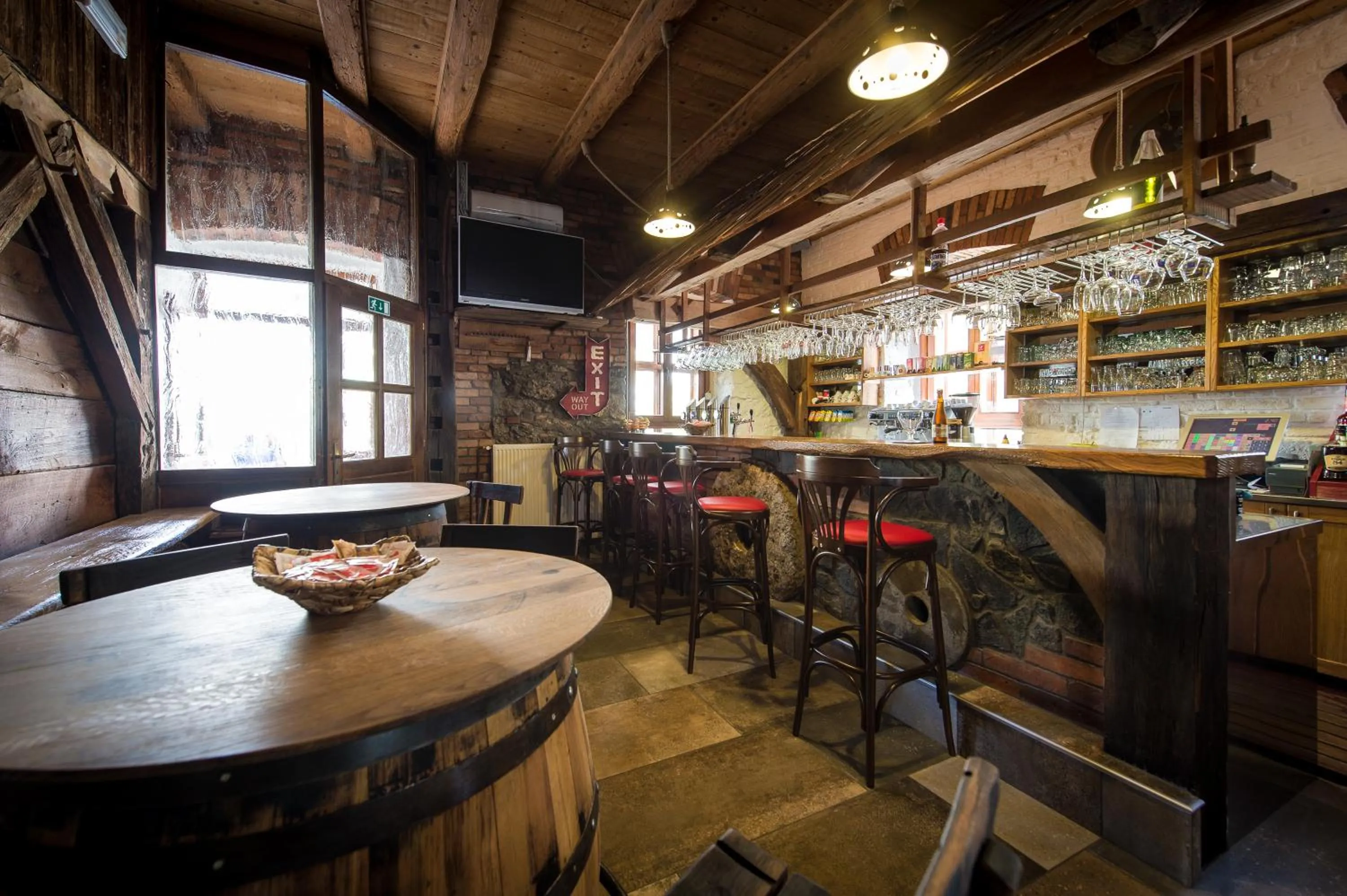 Lounge or bar in Hotel Pri mostu