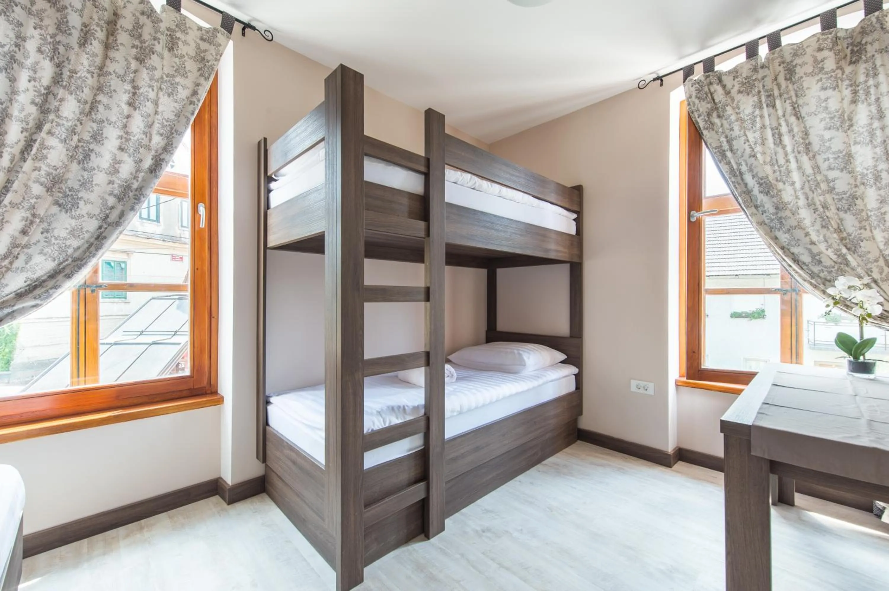 bunk bed, Bed in Hotel Pri mostu