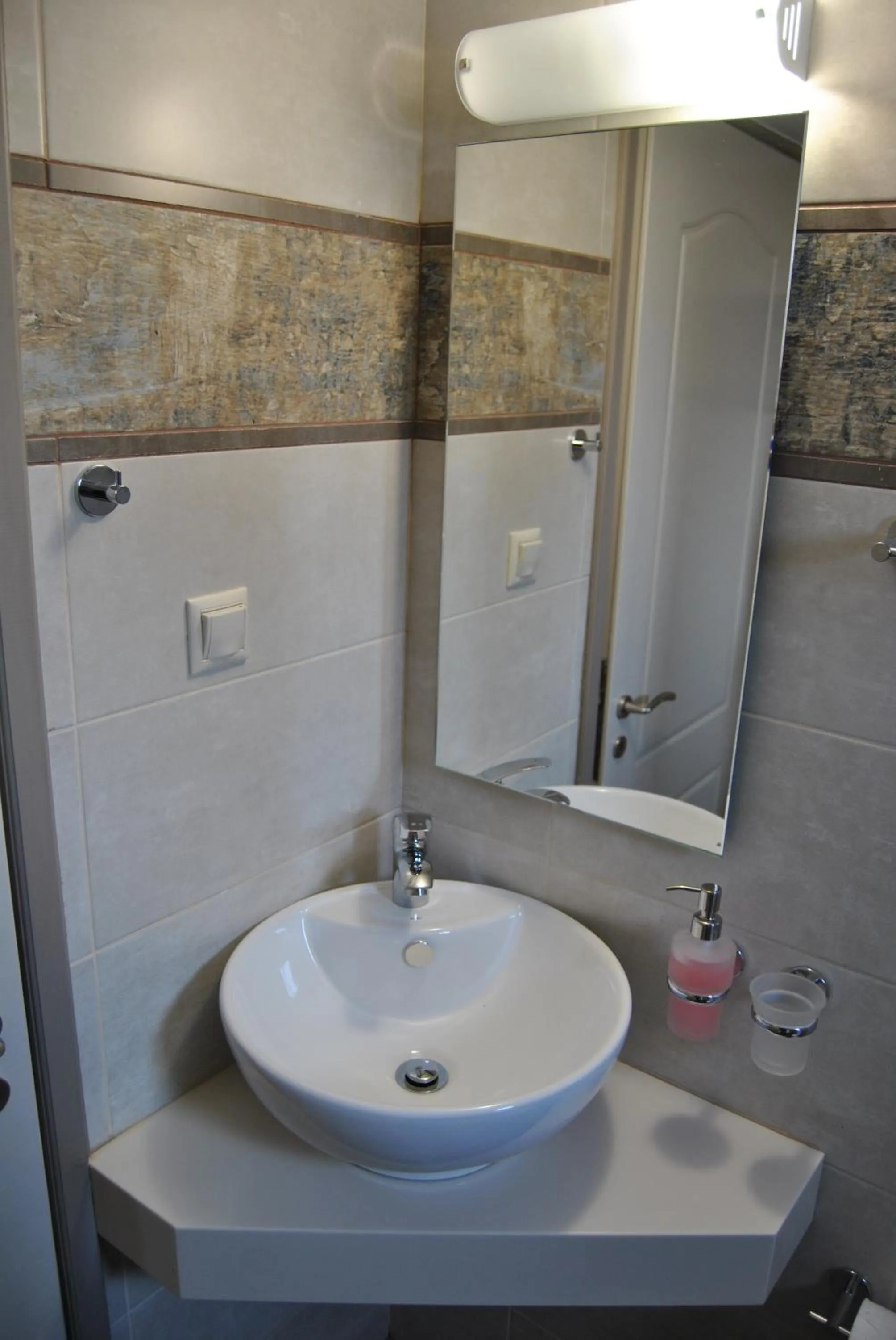 Bathroom in Pantheon Aparthotel