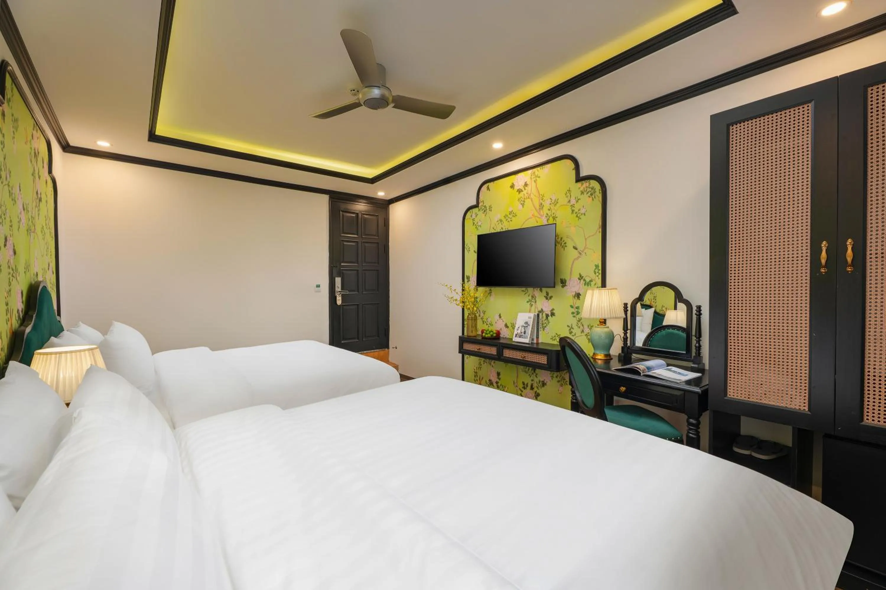 Bedroom, Bed in Hanoi Jasmine Premium Hotel & Travel