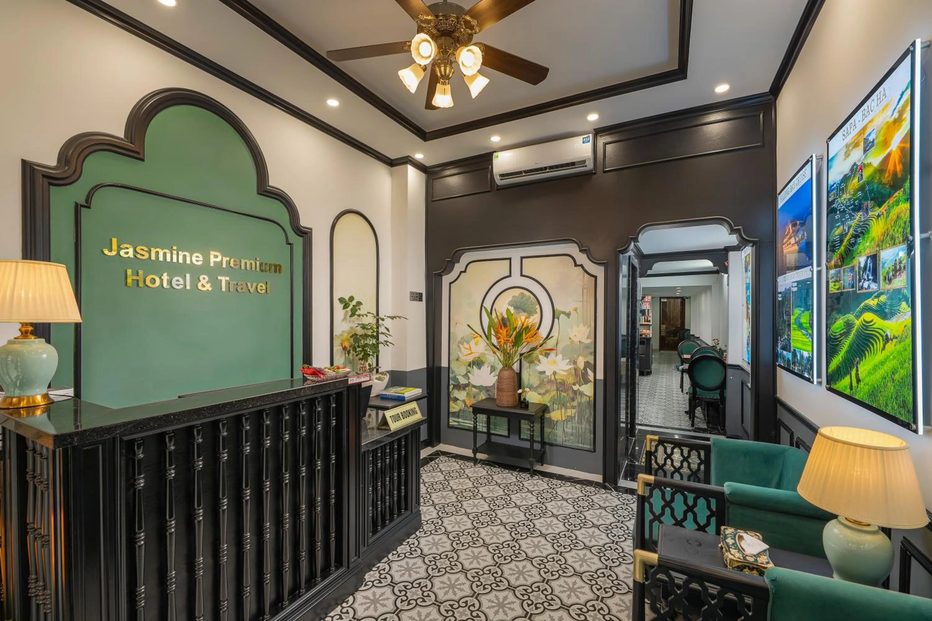 Lobby or reception in Hanoi Jasmine Premium Hotel & Travel