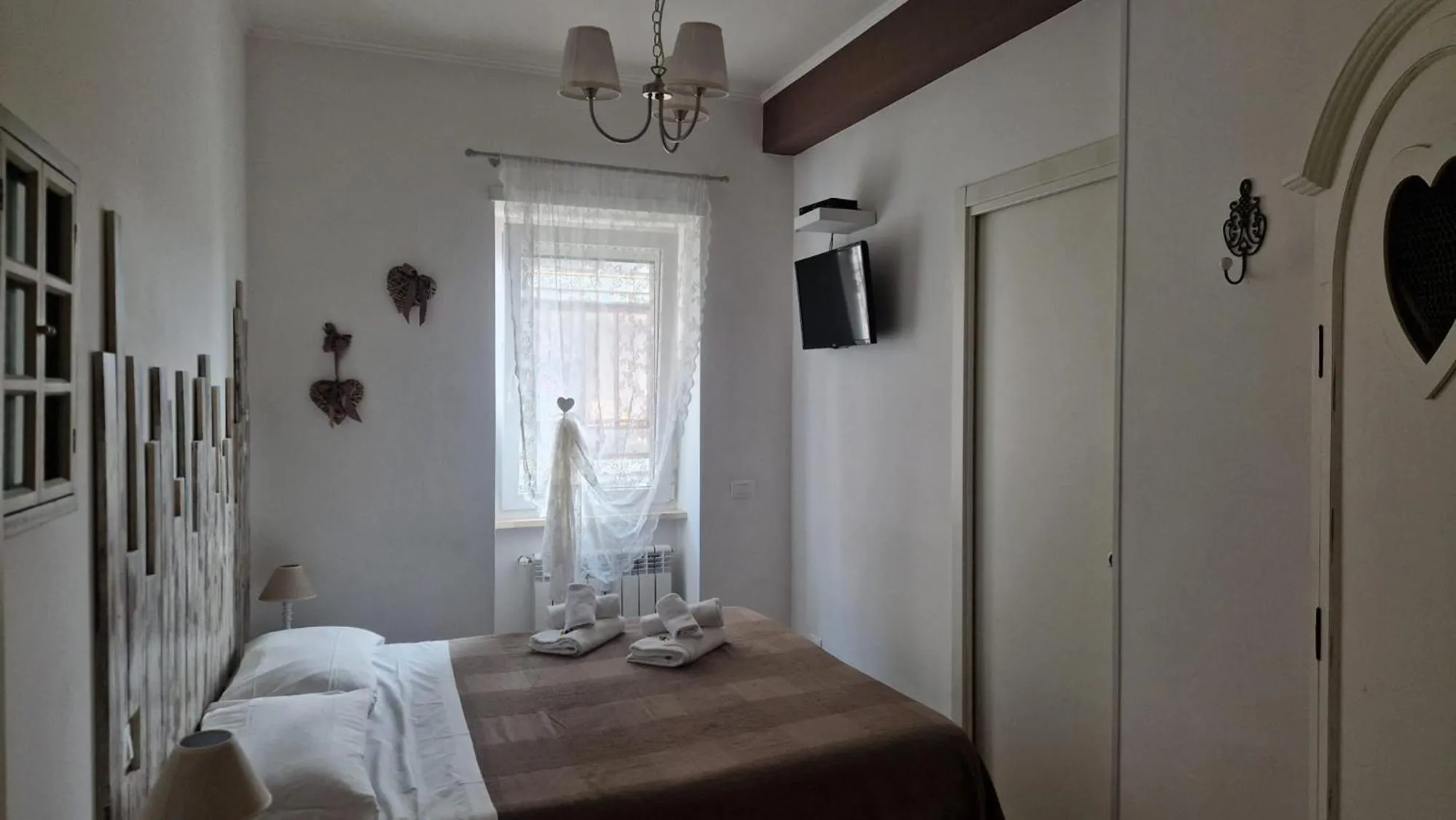 Bedroom, Bed in Il Mare Di Roma