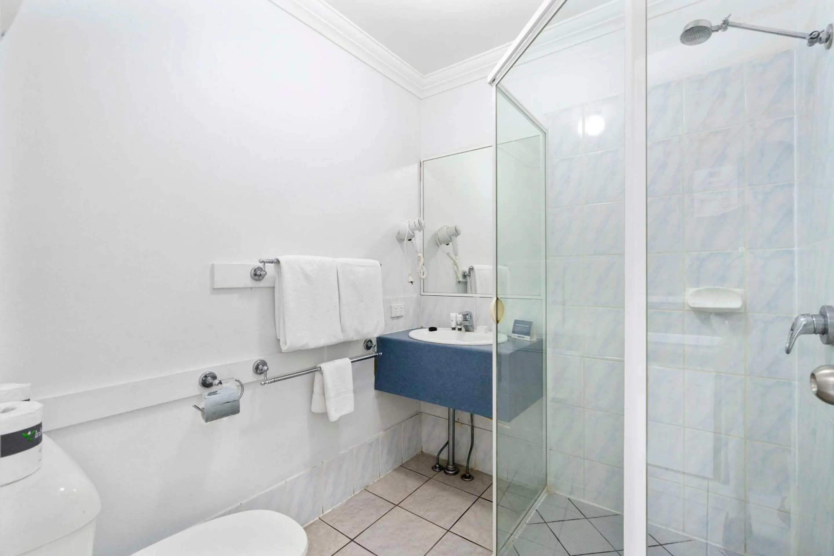 Bedroom in Econo Lodge Waterford