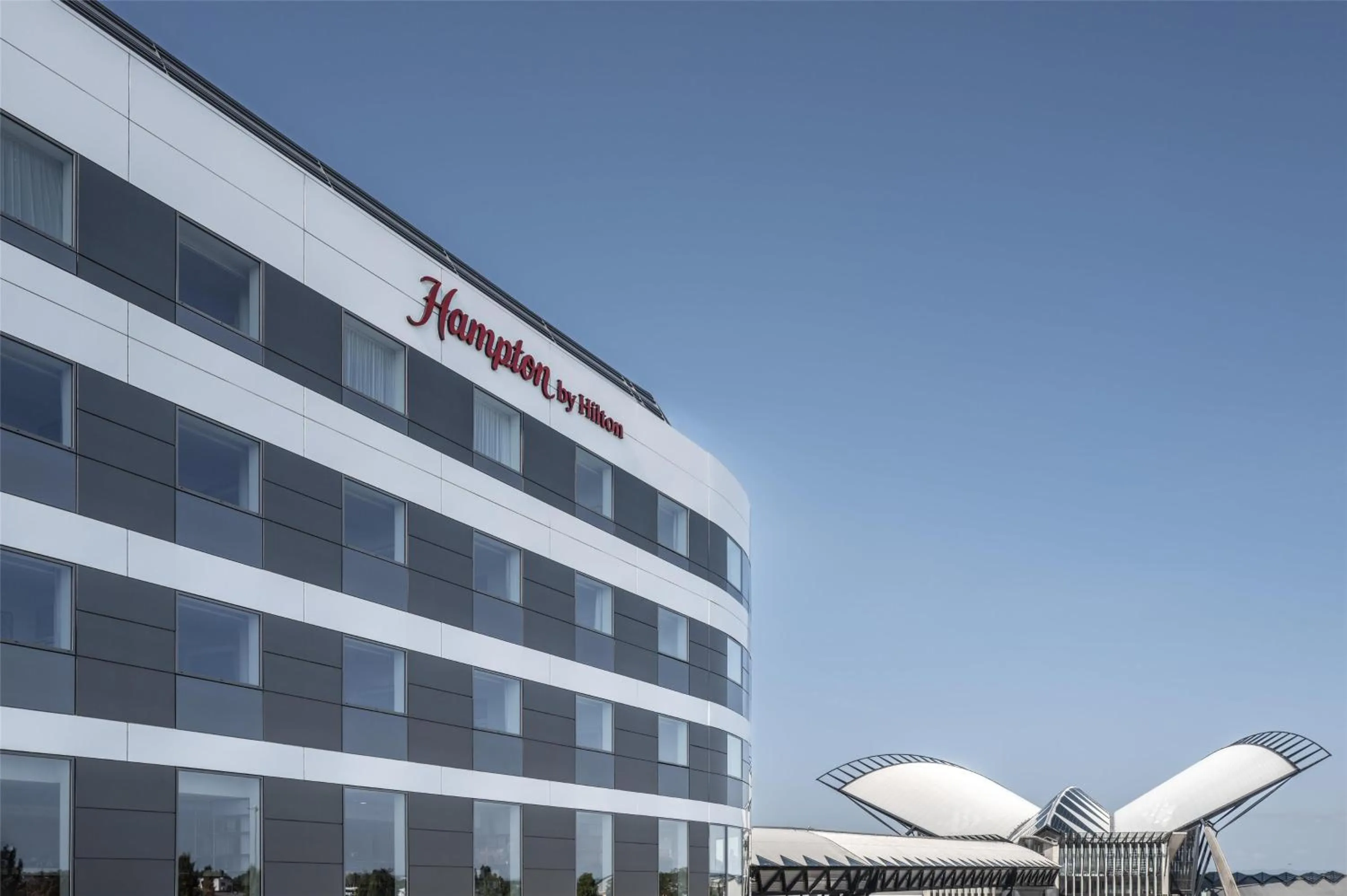 Property building in Hampton By Hilton Lyon Airport