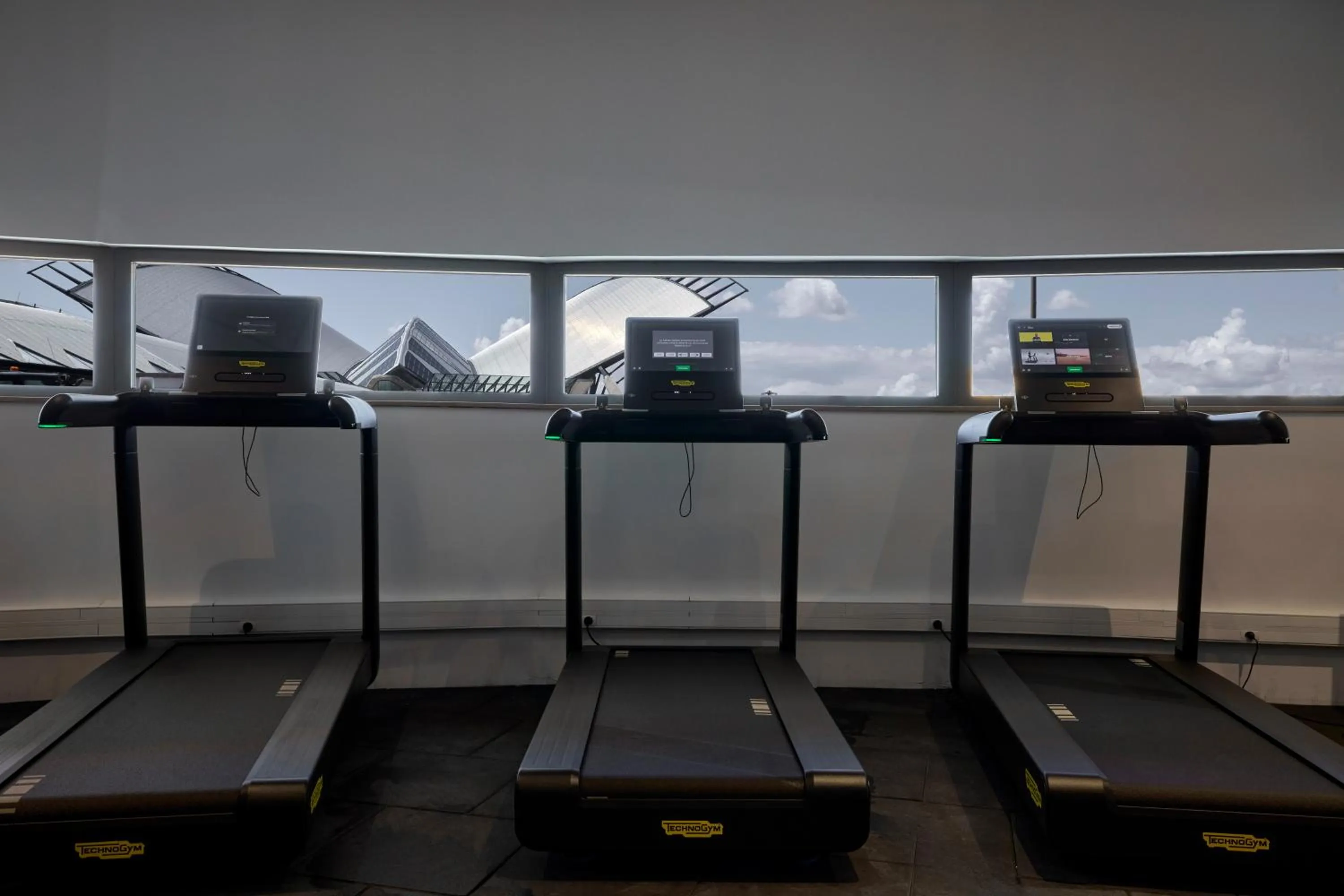 Fitness centre/facilities in Hampton By Hilton Lyon Airport