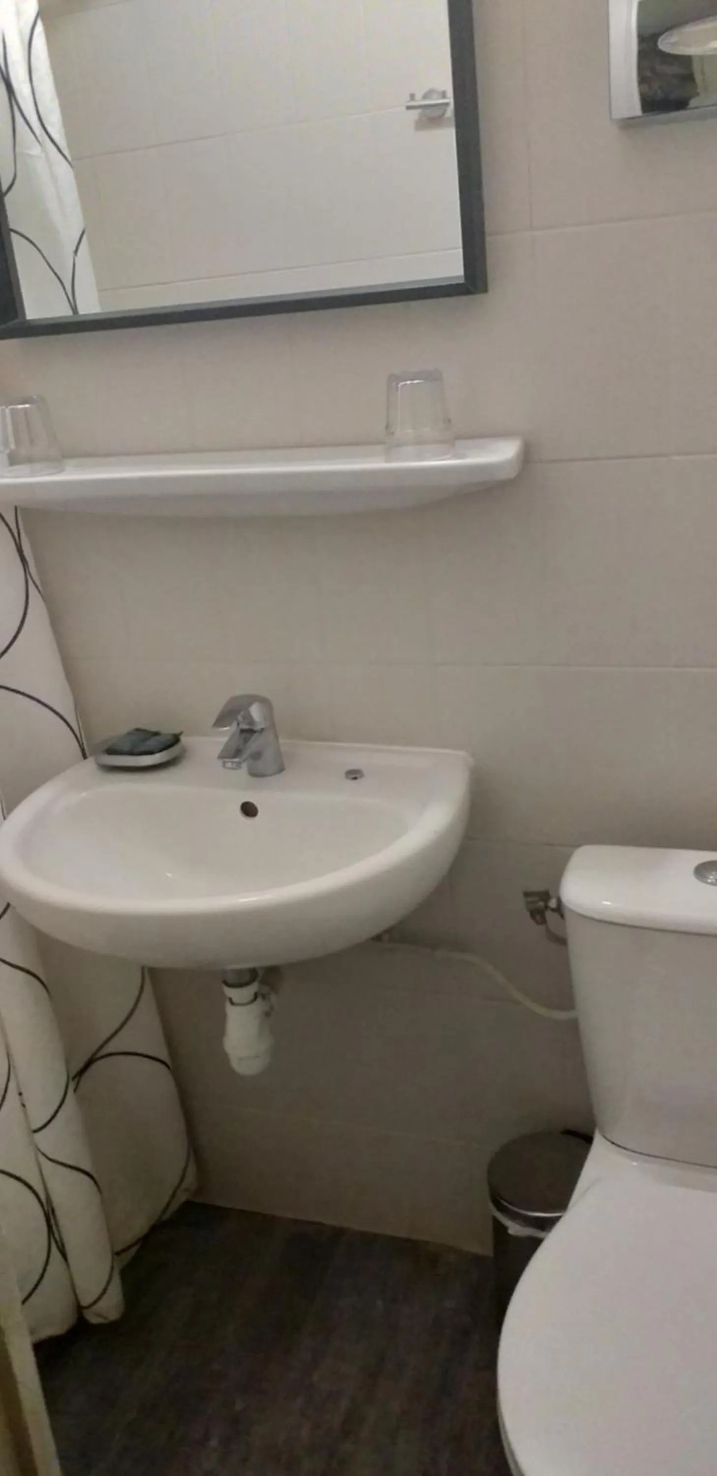 Bathroom in Hôtel Jeanne d'Arc Le Marais