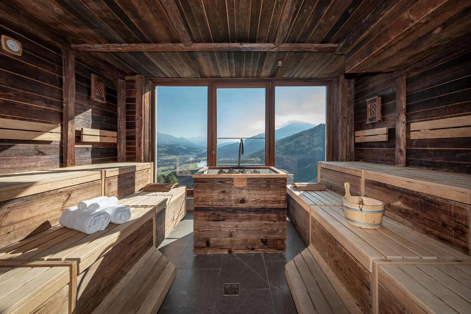 Swimming pool in Bärenhotel