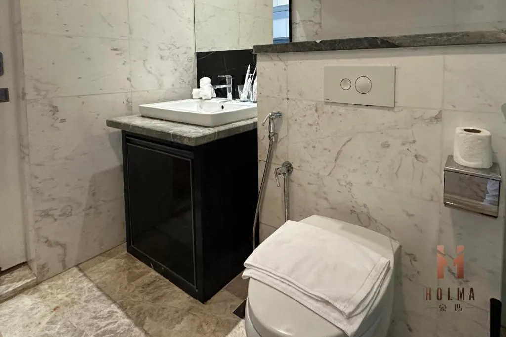 The Platinum KLCC by Holma