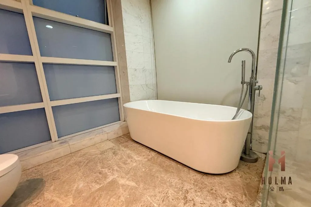 The Platinum KLCC by Holma