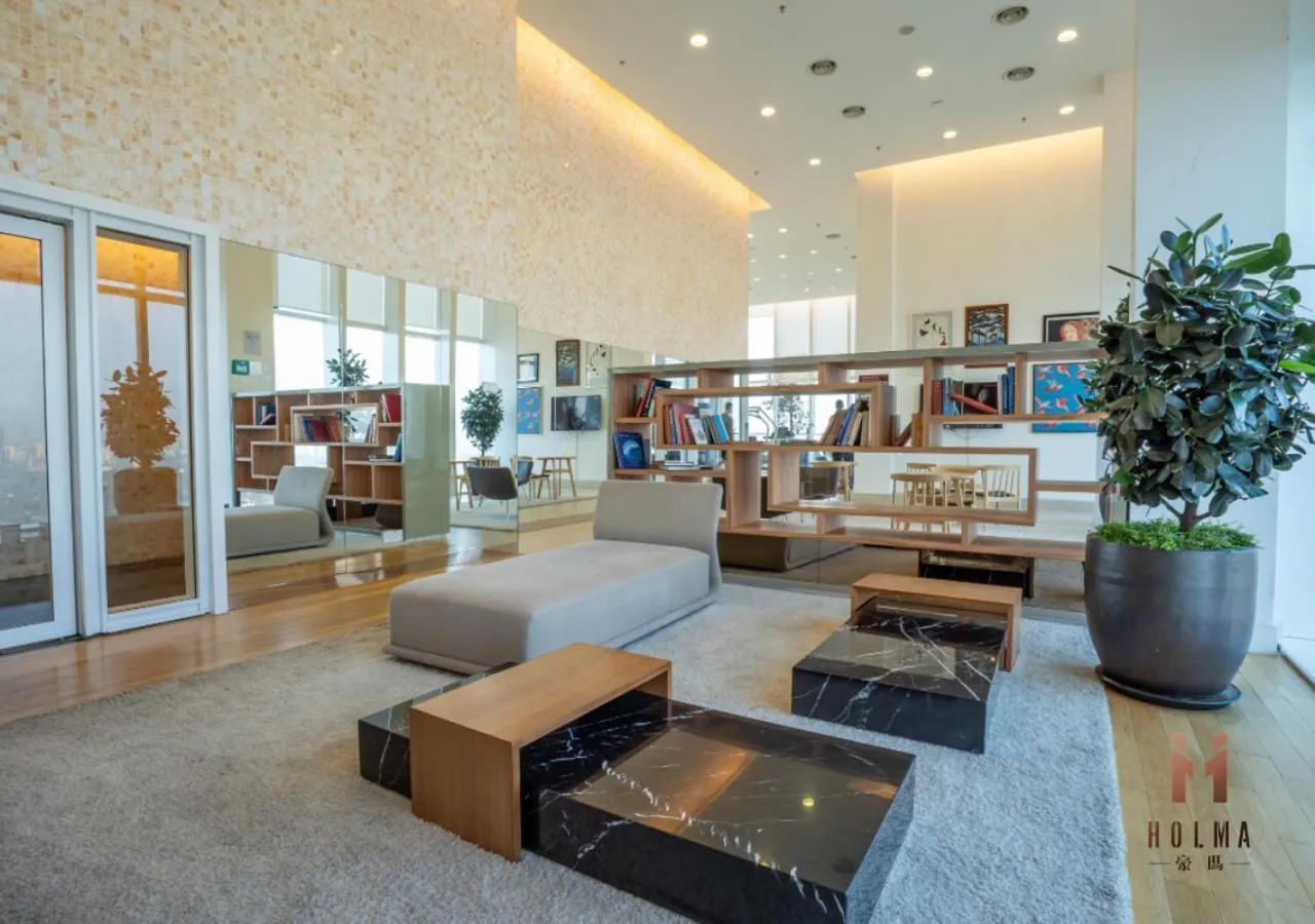 The Platinum KLCC by Holma