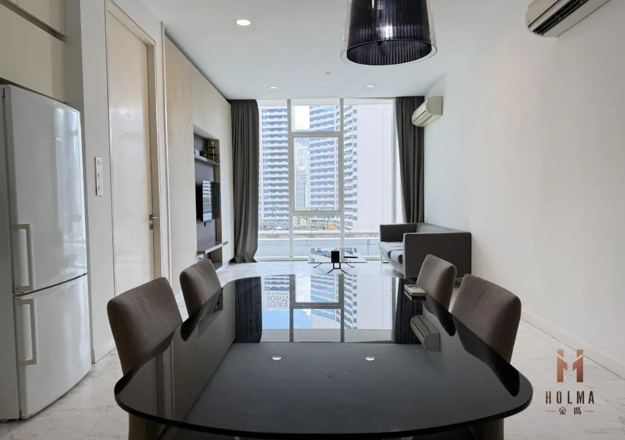 The Platinum KLCC by Holma