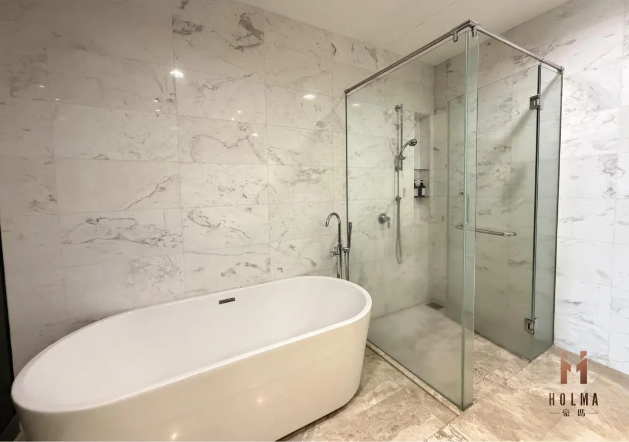 The Platinum KLCC by Holma