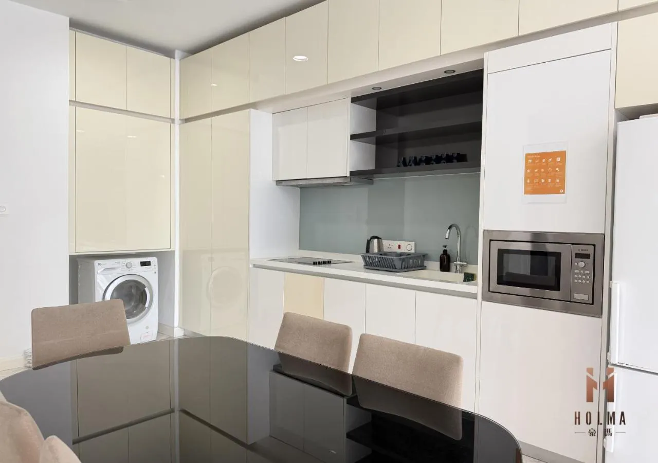 The Platinum KLCC by Holma