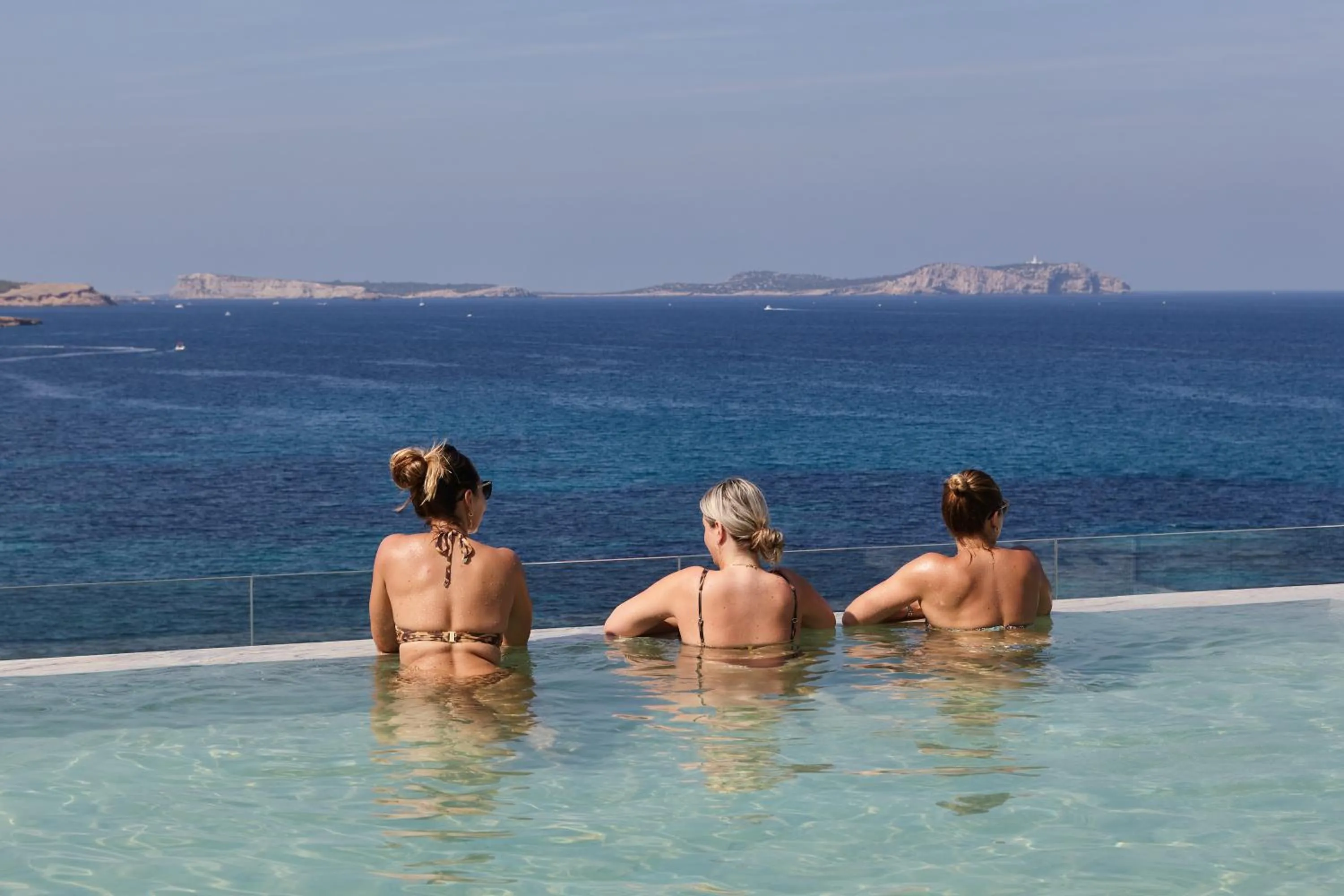 Swimming pool in Can Salia