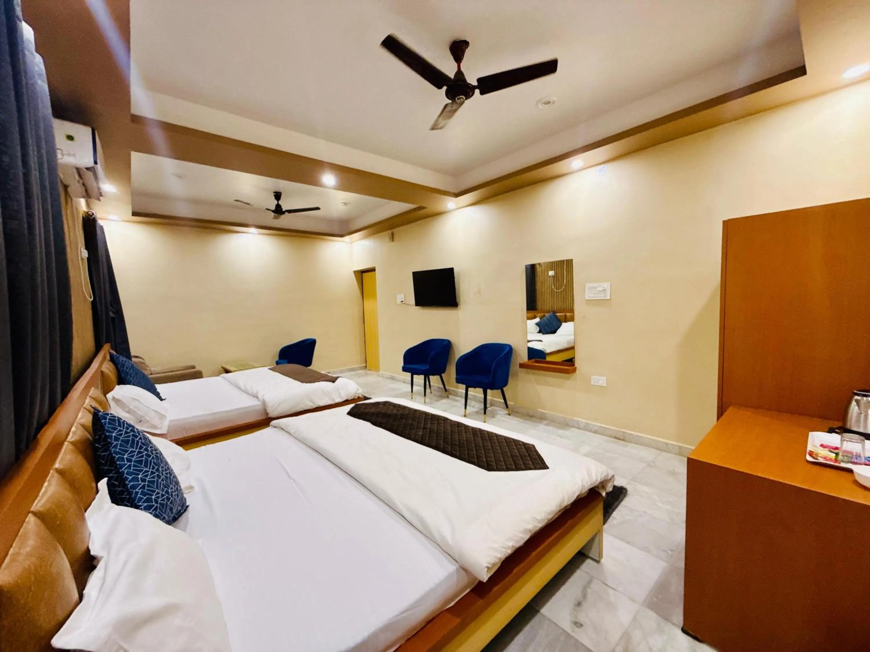 Bedroom, Bed in The ARL Hotels & Banquets