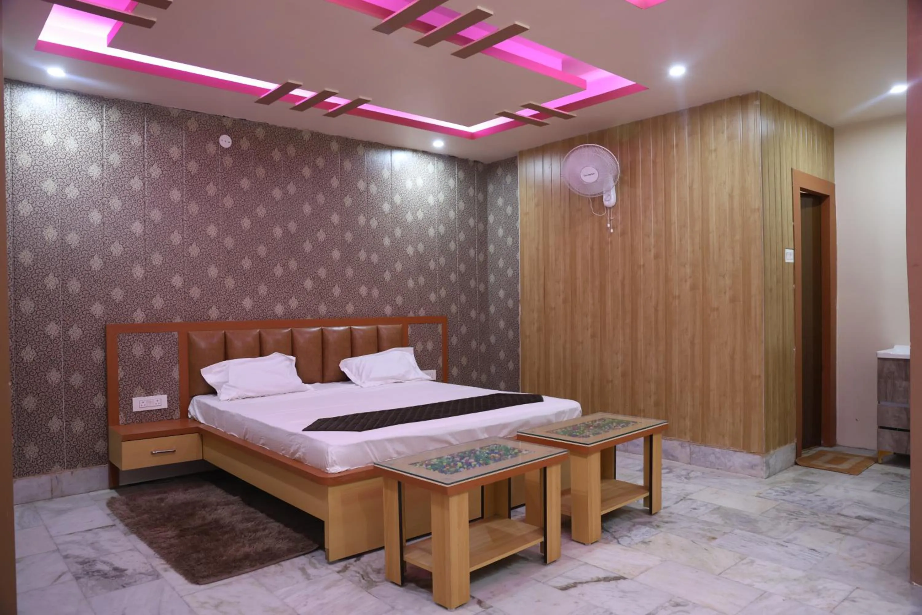 Bedroom, Bed in The ARL Hotels & Banquets