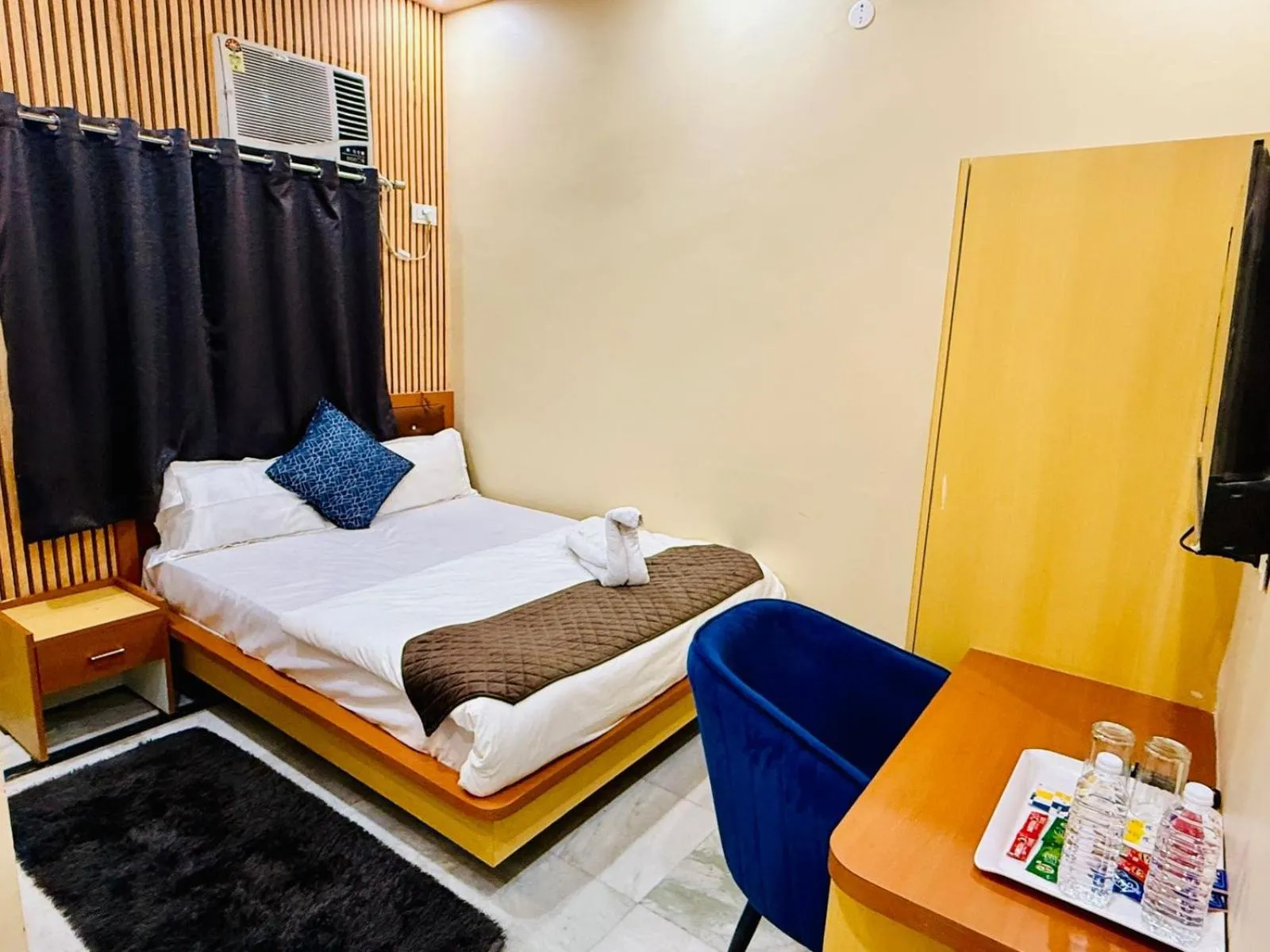 Bedroom, Bed in The ARL Hotels & Banquets