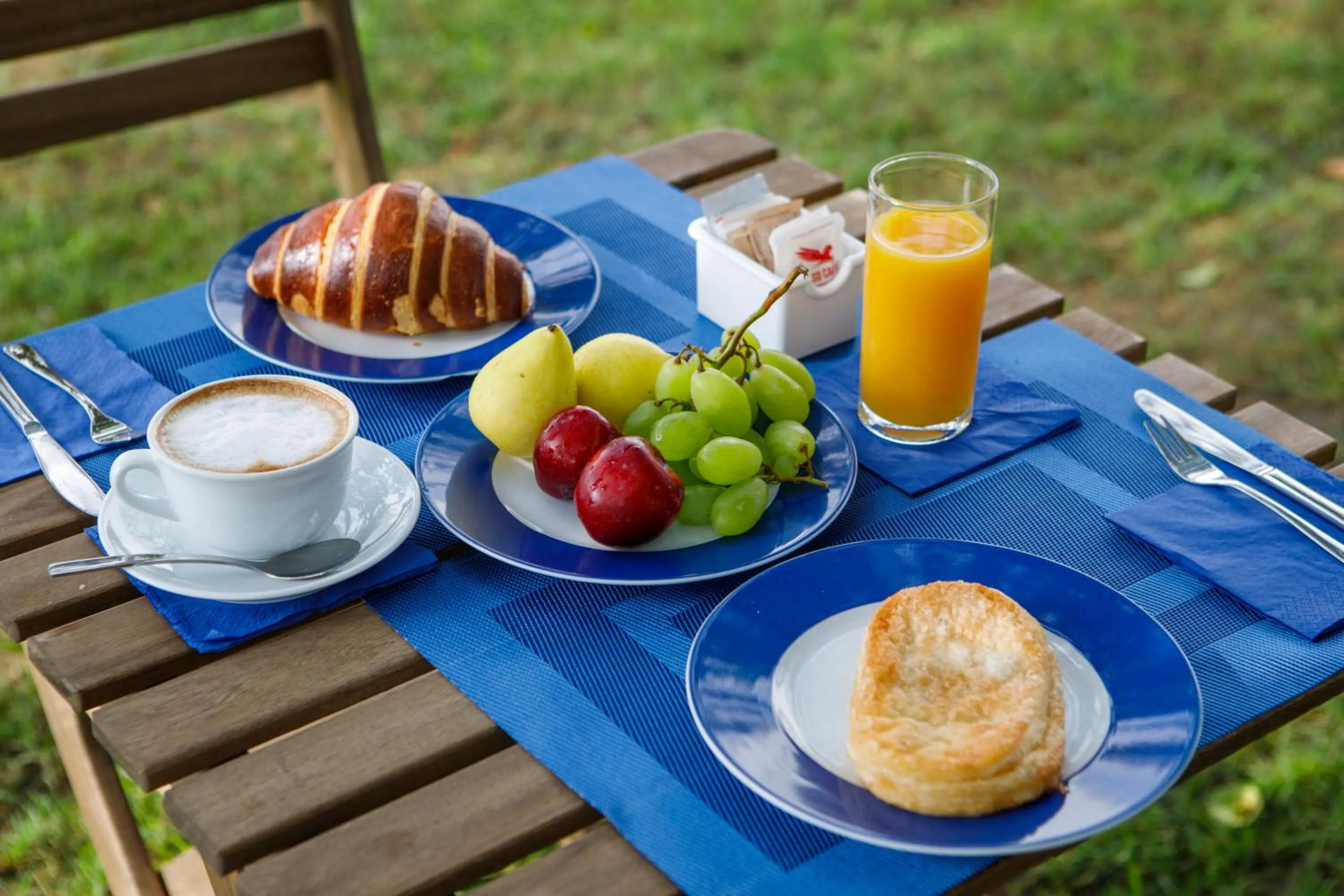 Restaurant/places to eat in La Casa sul Faro