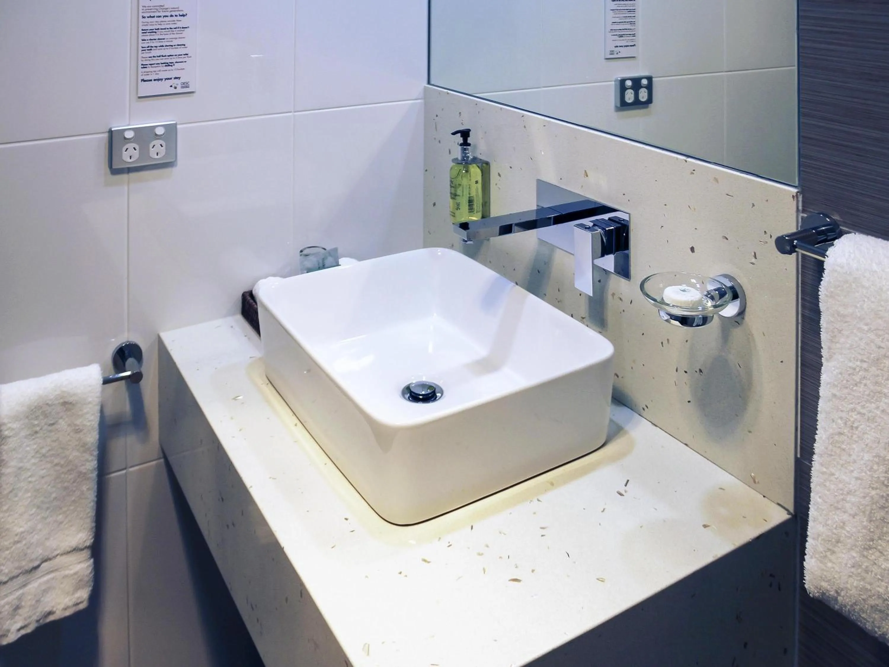 Bedroom in Mercure Orange