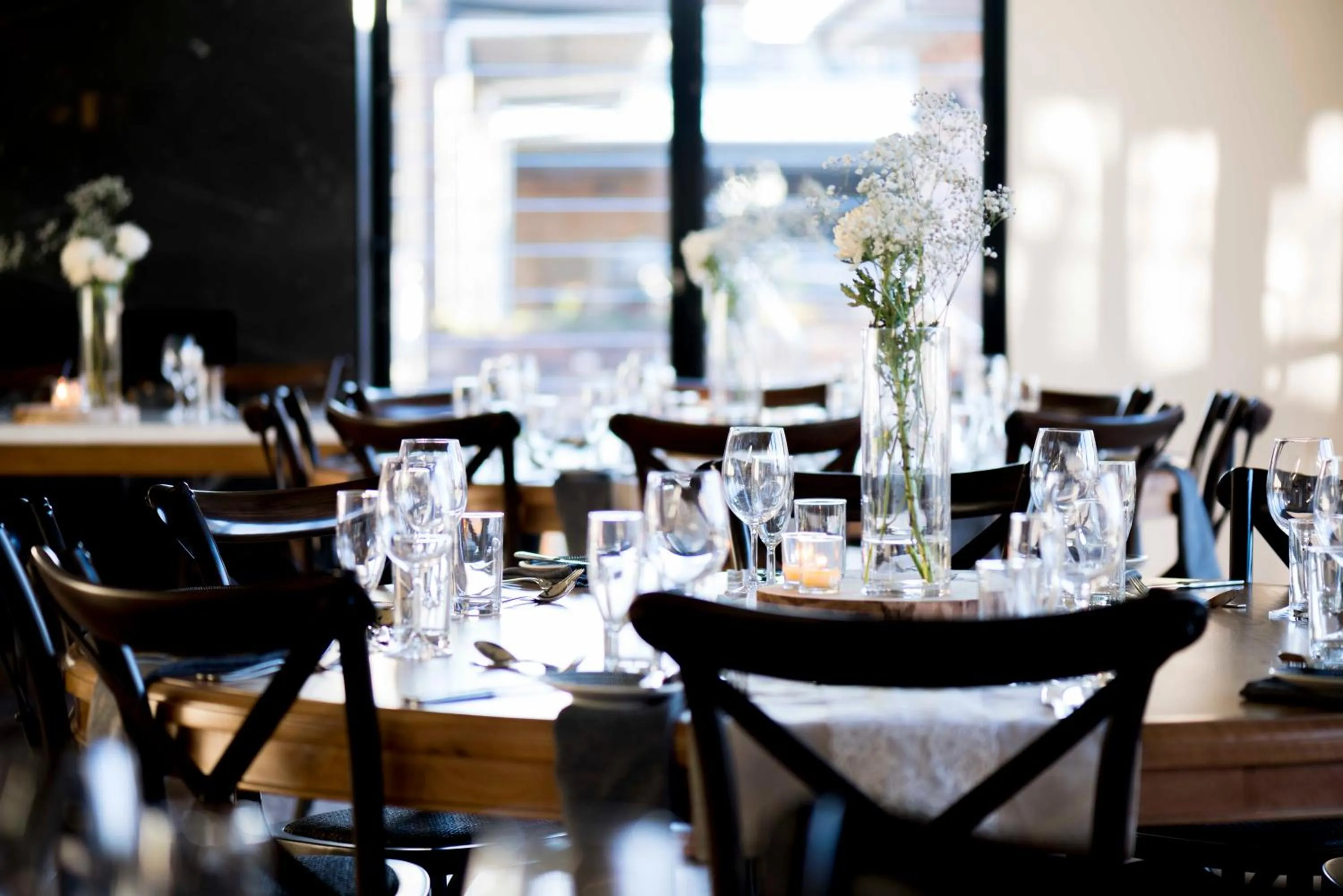 Restaurant/places to eat in Mercure Orange