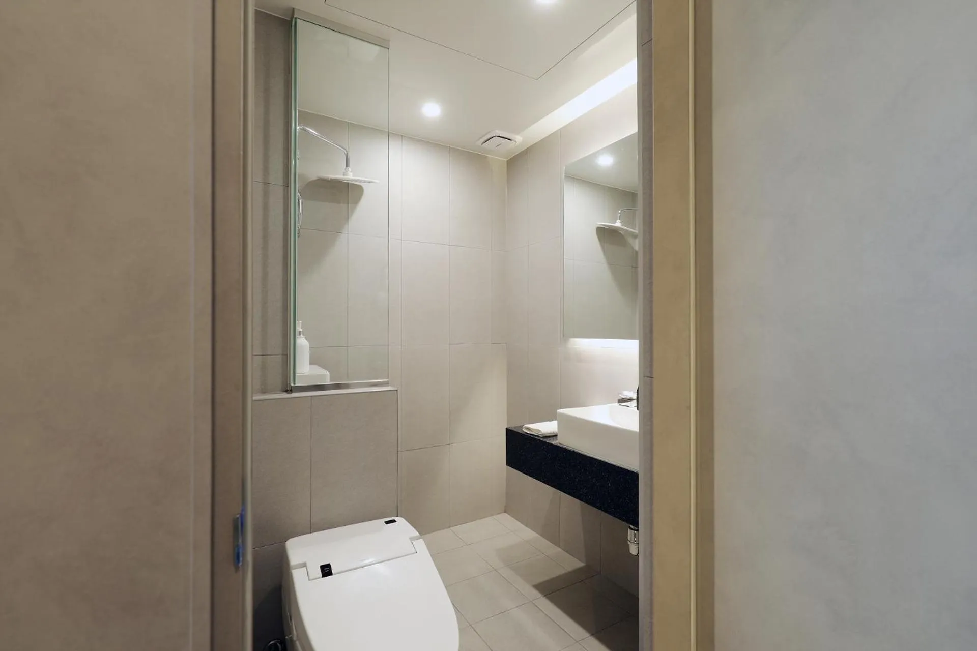 Hound Hotel Asan Terminal