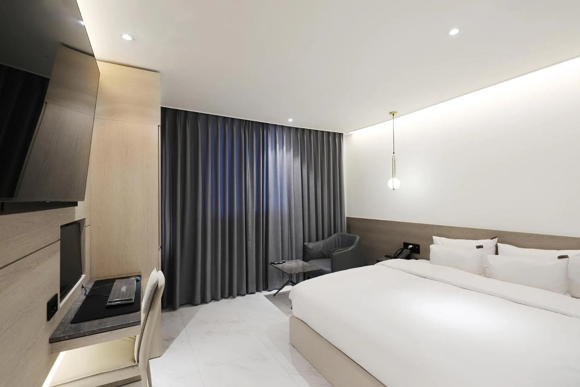 Bed in Hound Hotel Asan Terminal