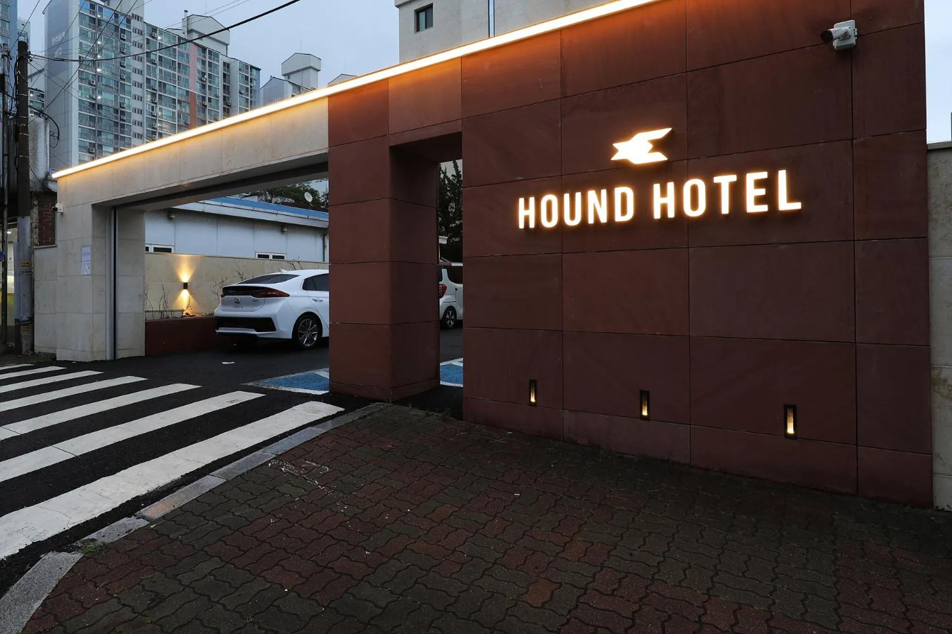 Hound Hotel Asan Terminal