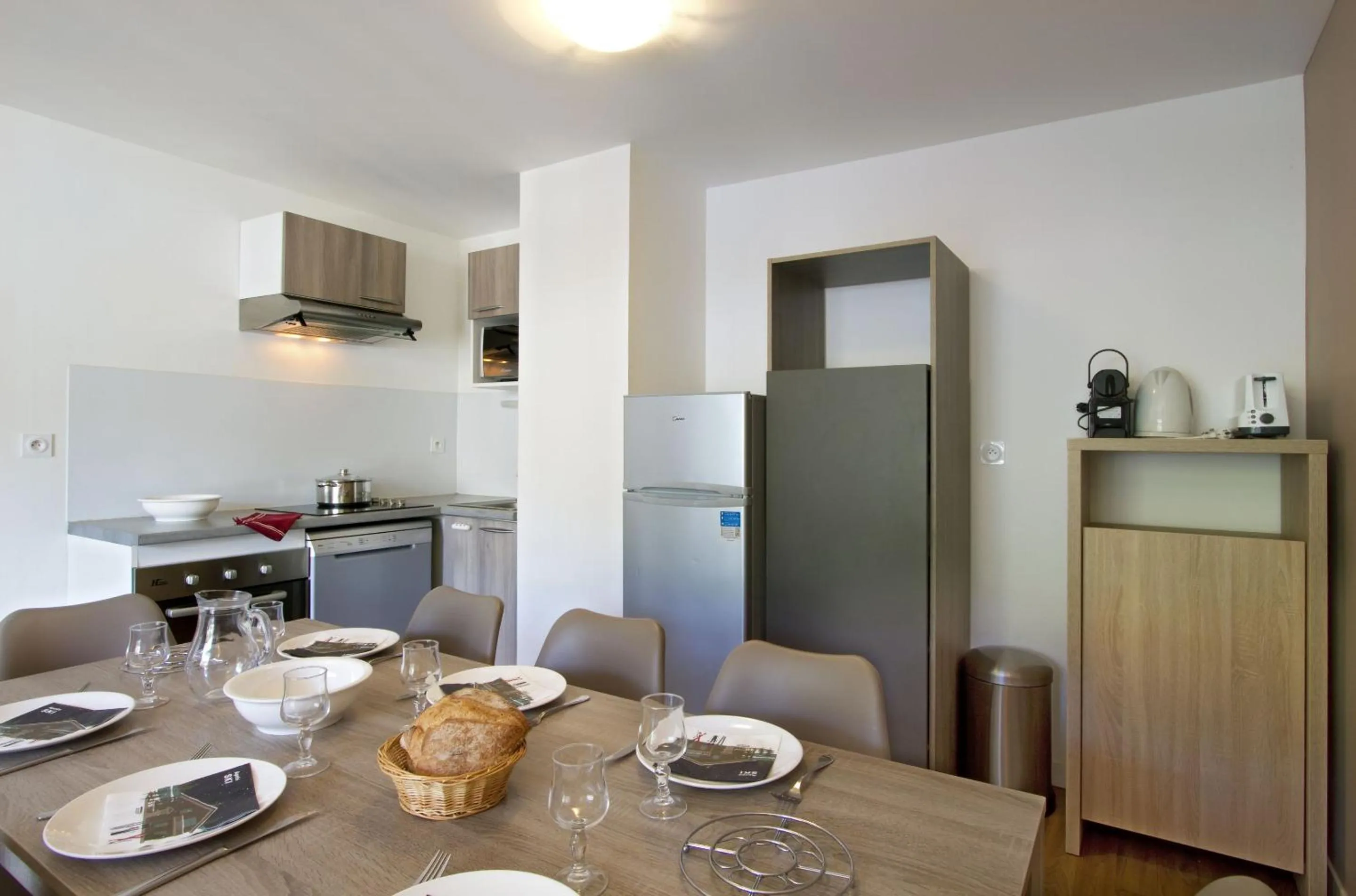 Dining area in Résidence Odalys Les Balcons d'Auréa