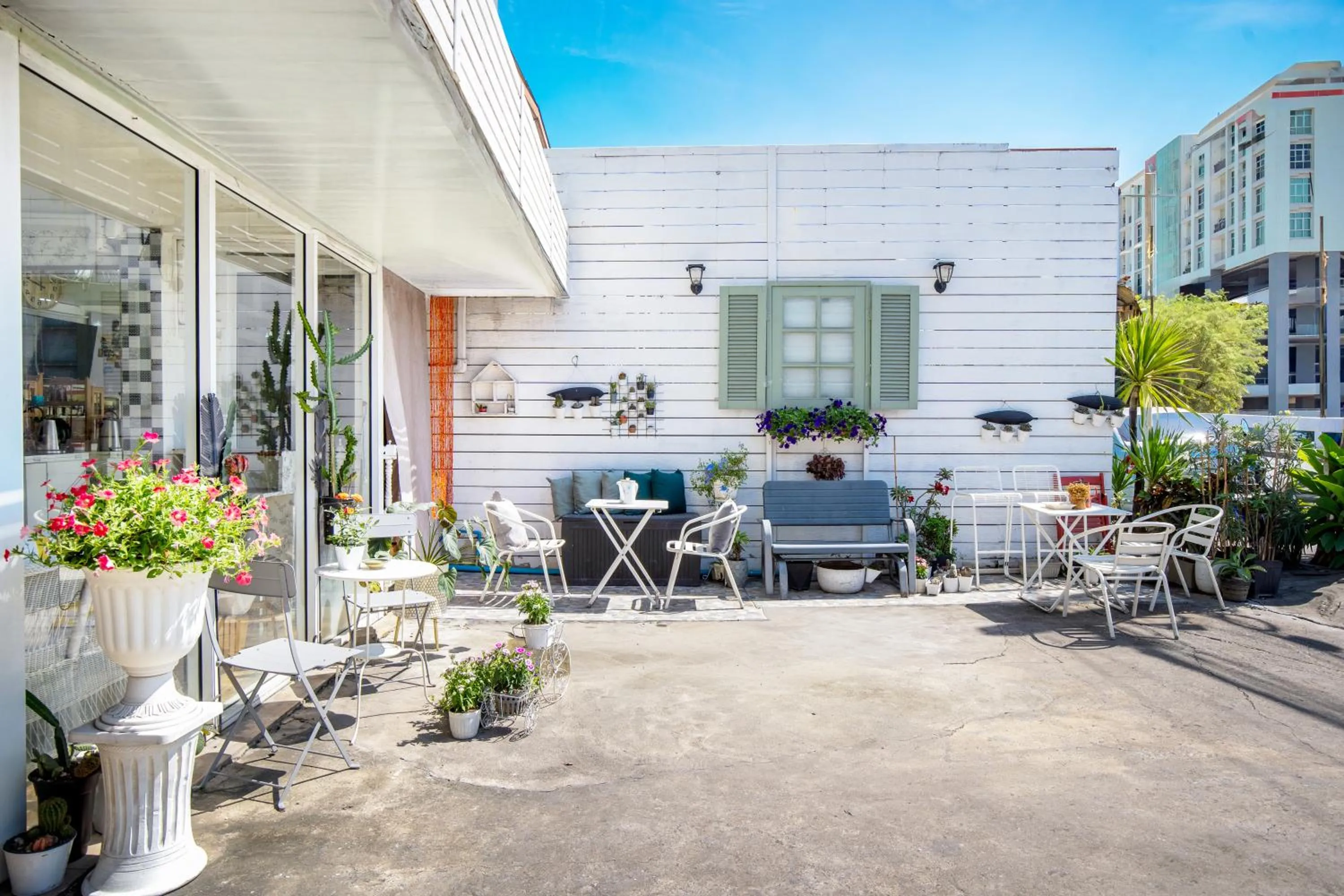 Property building in Take a Rest Donmueang