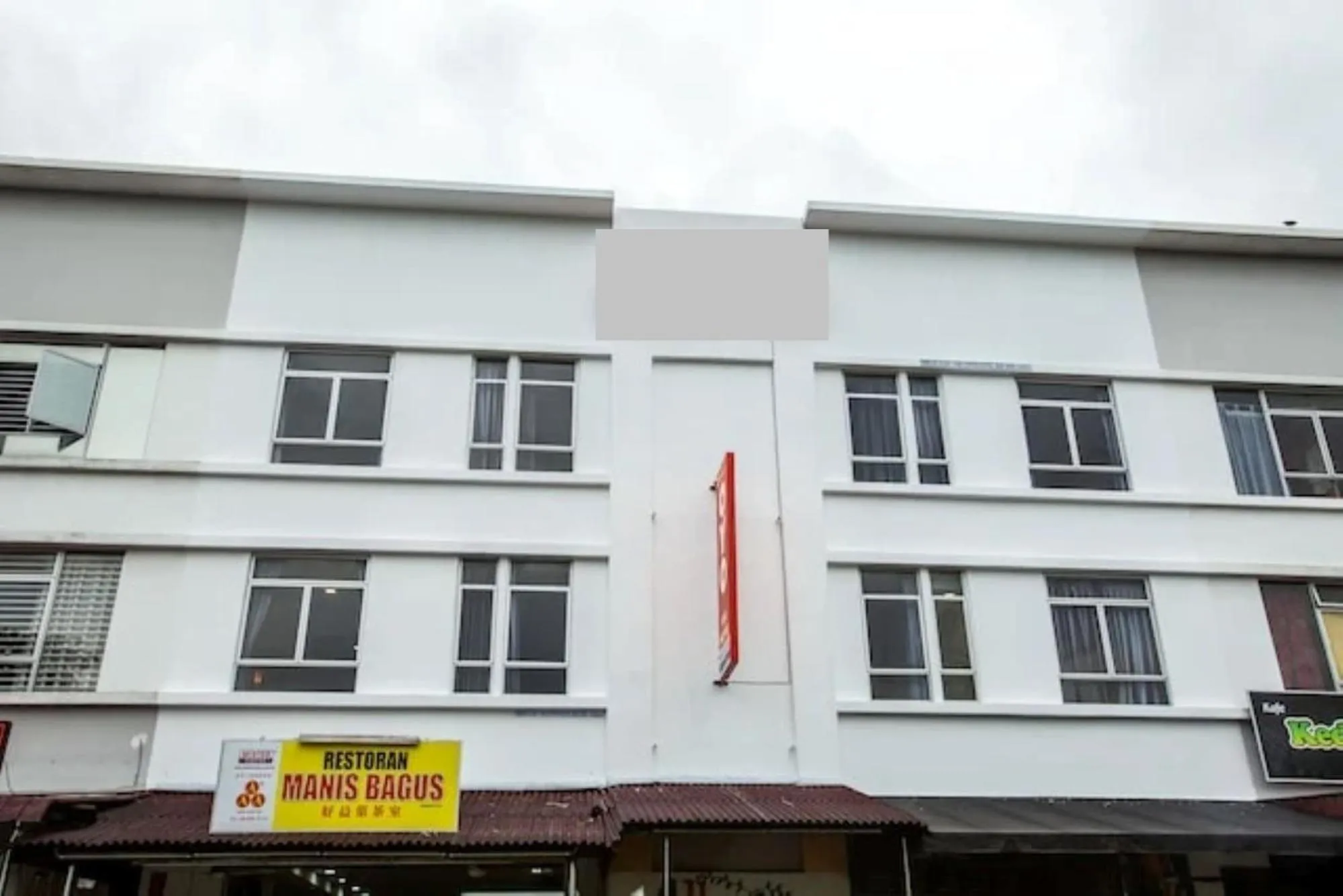 Property building in 988 Hotel