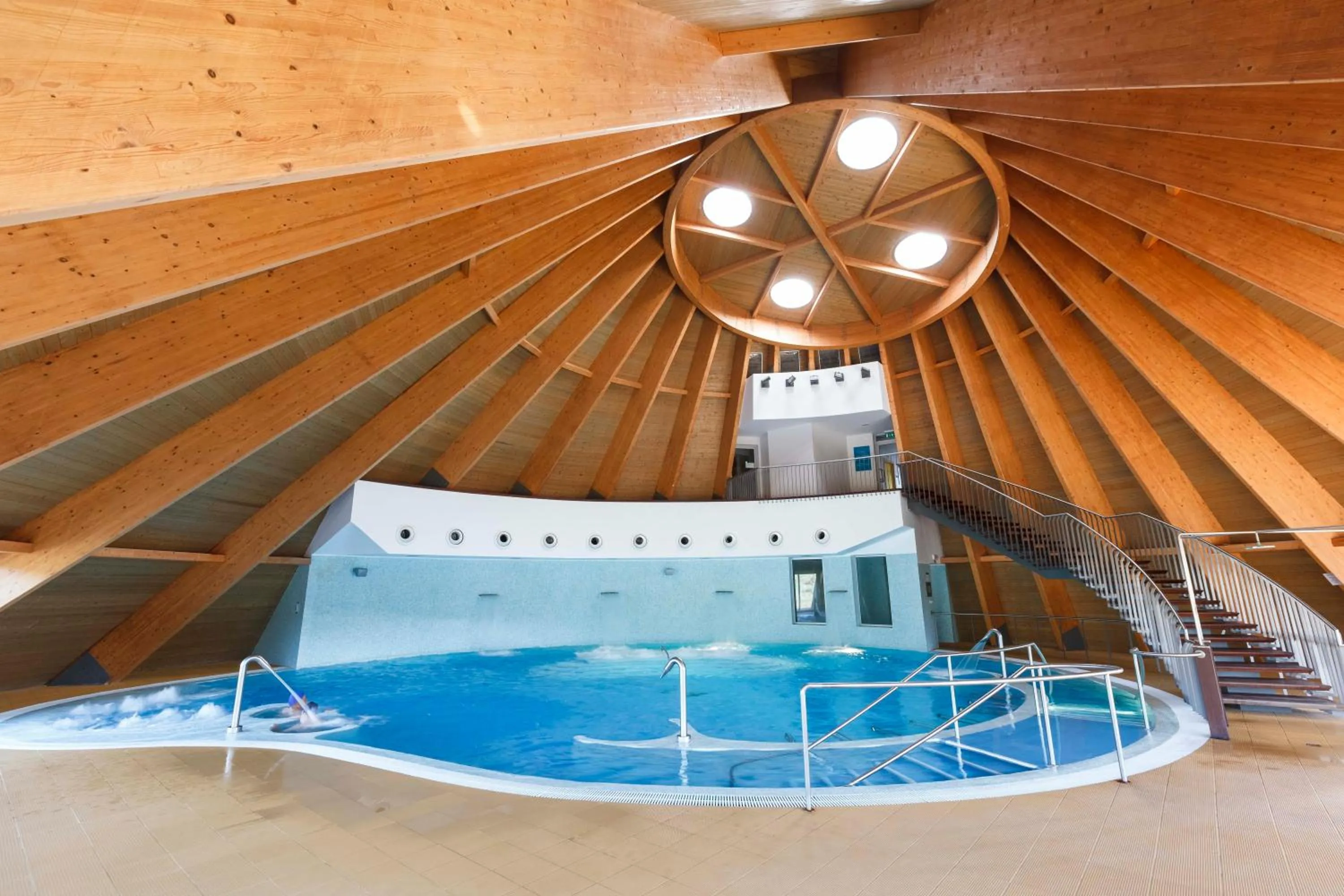 Swimming pool in Cró Hotel Rural