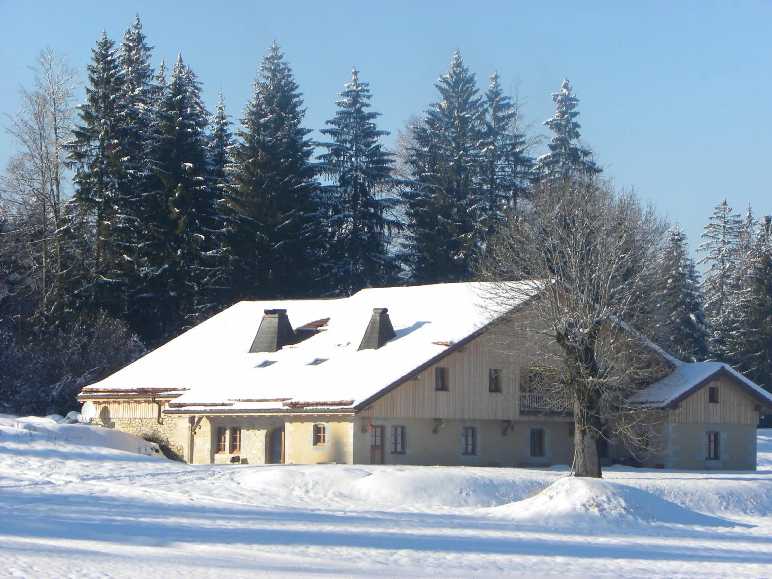 Winter in Etoile des Neiges Hôtel et Piscine