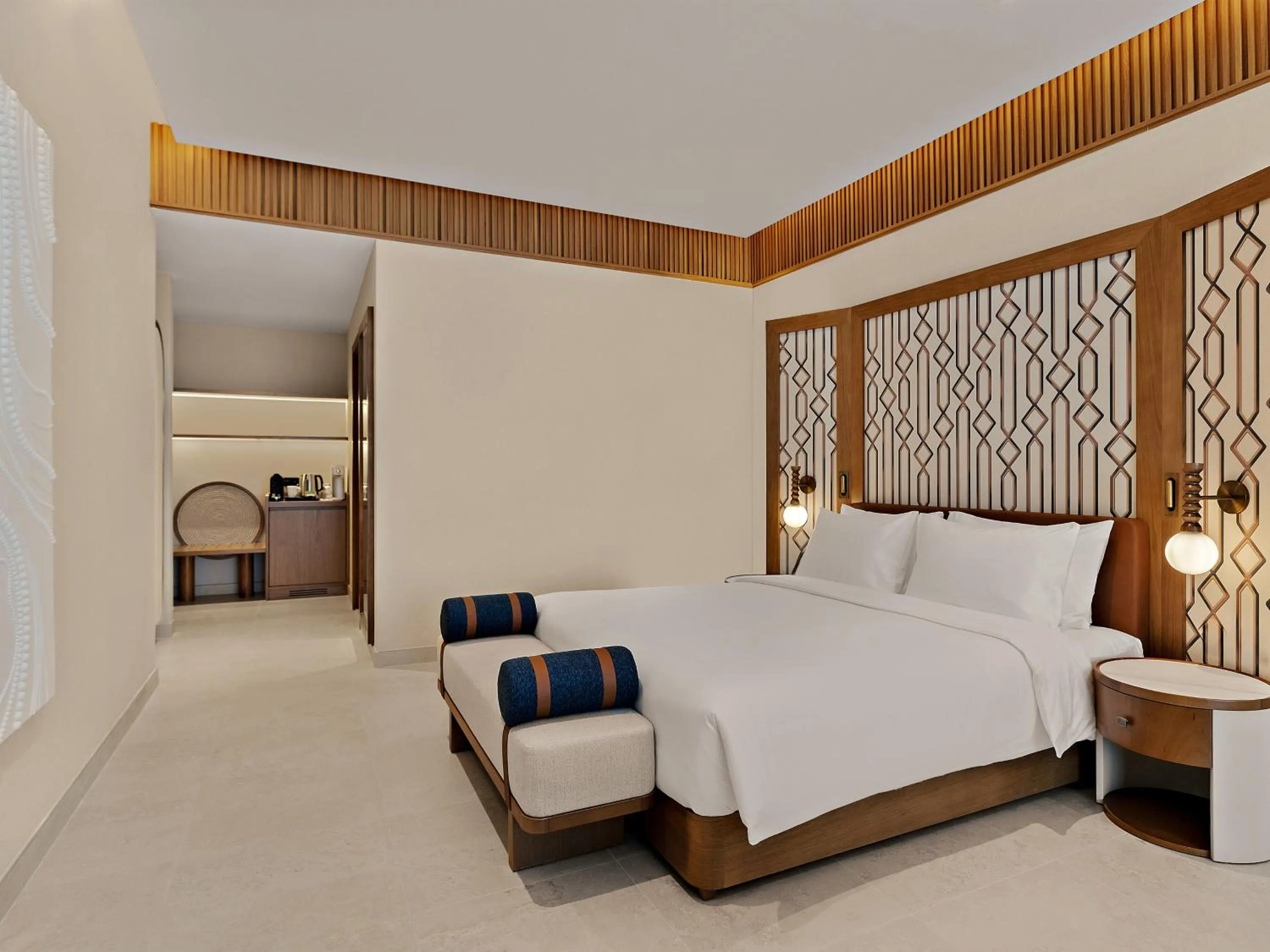 Bedroom, Bed in Mercure Abu Dhabi Downtown