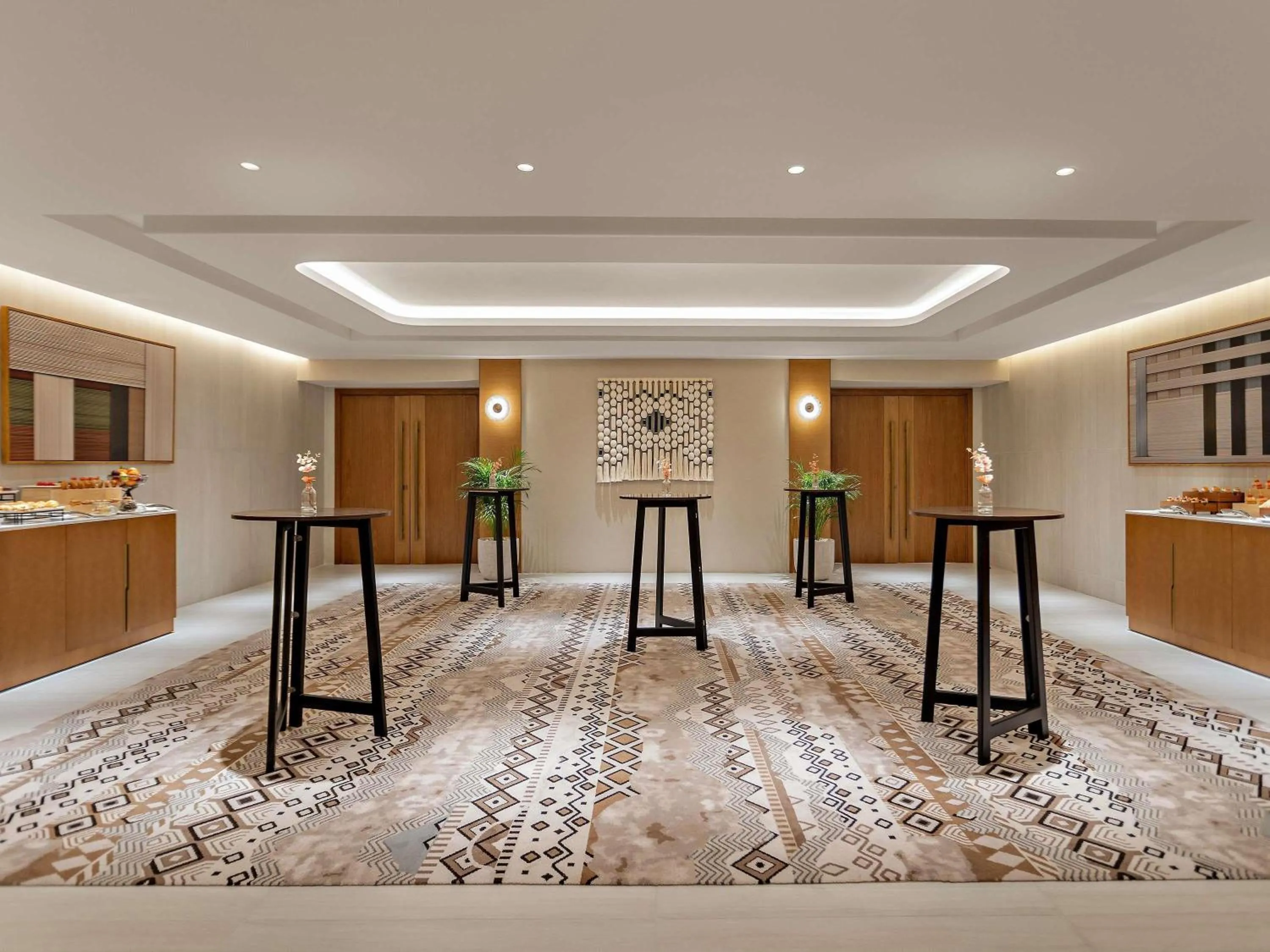 Meeting/conference room in Mercure Abu Dhabi Downtown