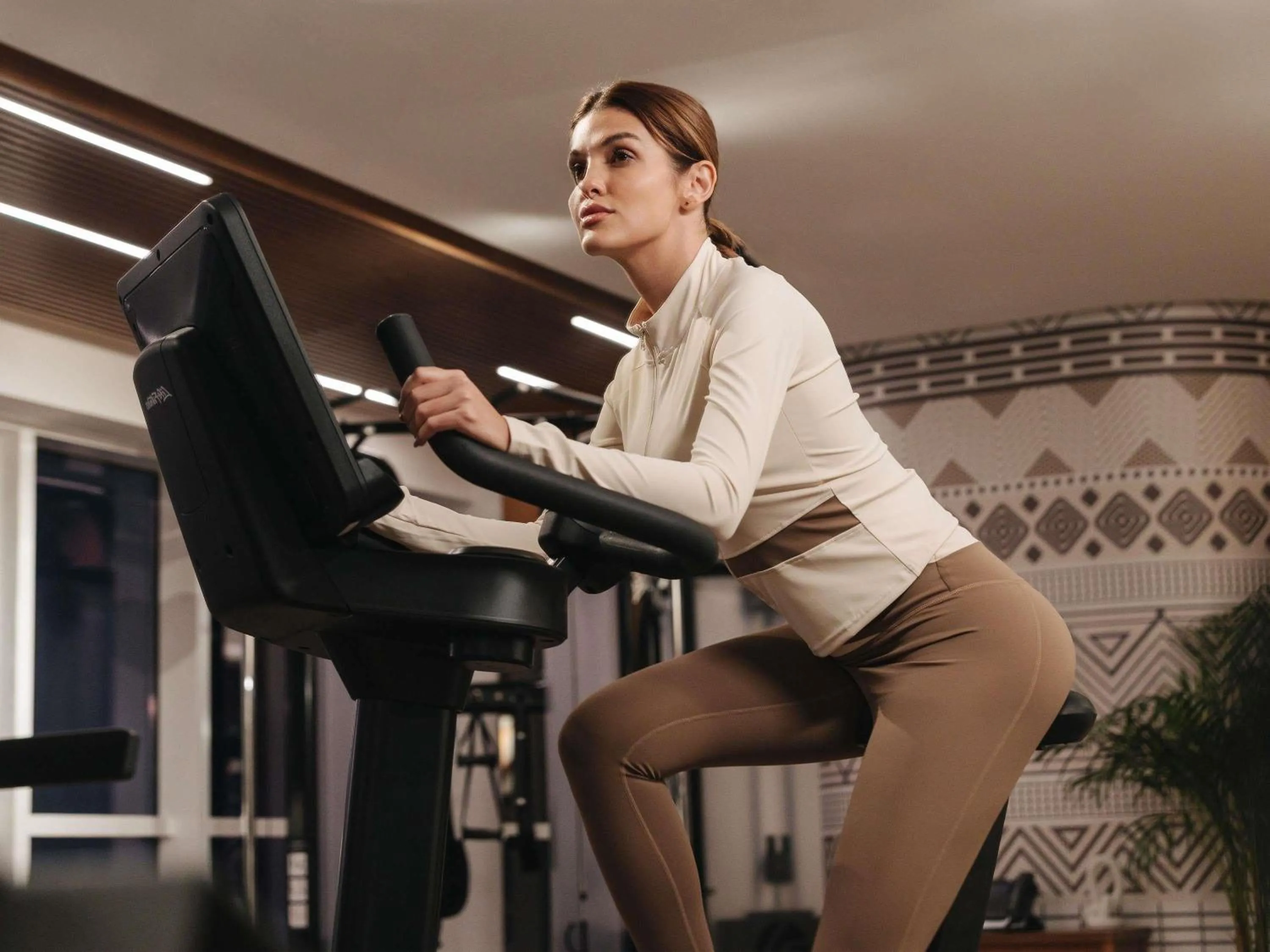 Fitness centre/facilities in Mercure Abu Dhabi Downtown