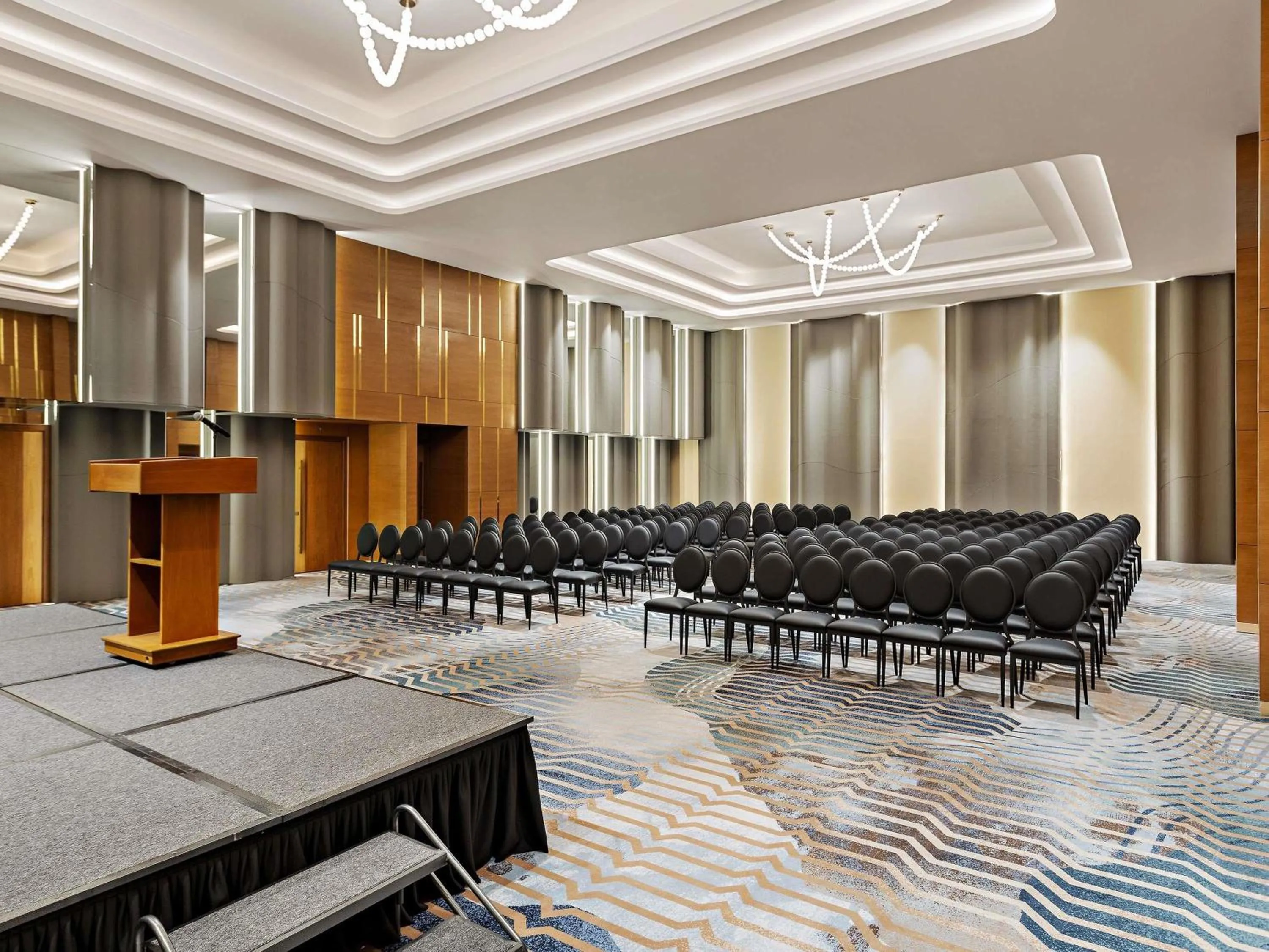 Meeting/conference room in Mercure Abu Dhabi Downtown
