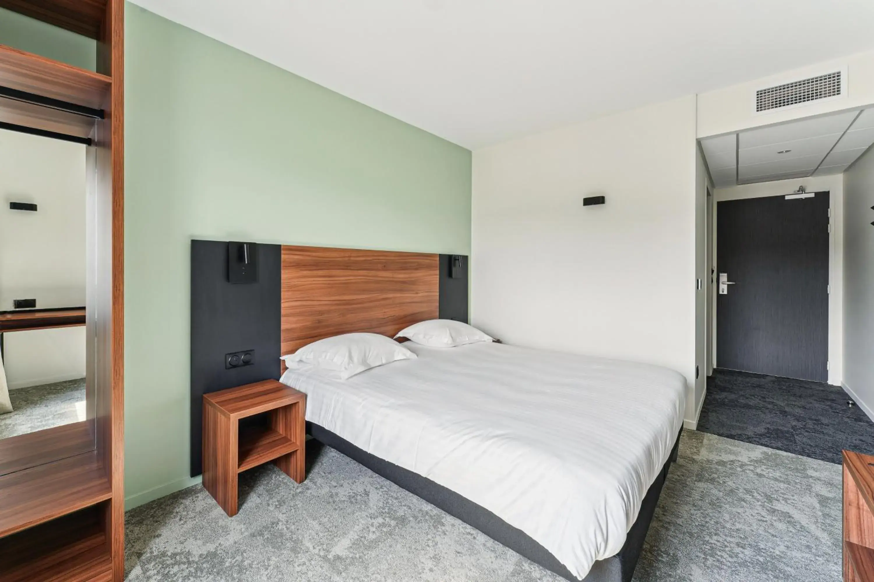 Superior Queen Room in Hôtel Akena Pierrelaye Superior Queen Room in Hôtel Akena Pierrelaye