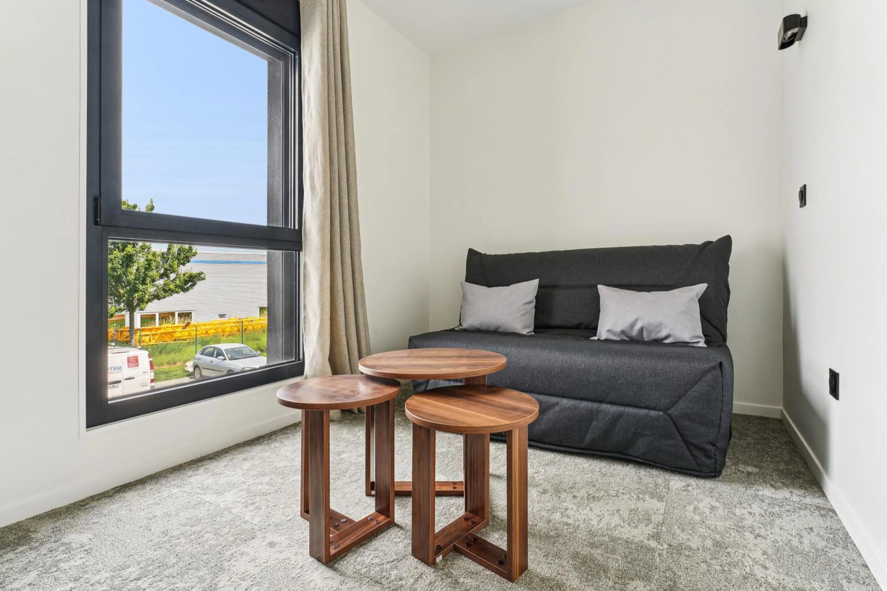 Photo of the whole room in Hôtel Akena Pierrelaye