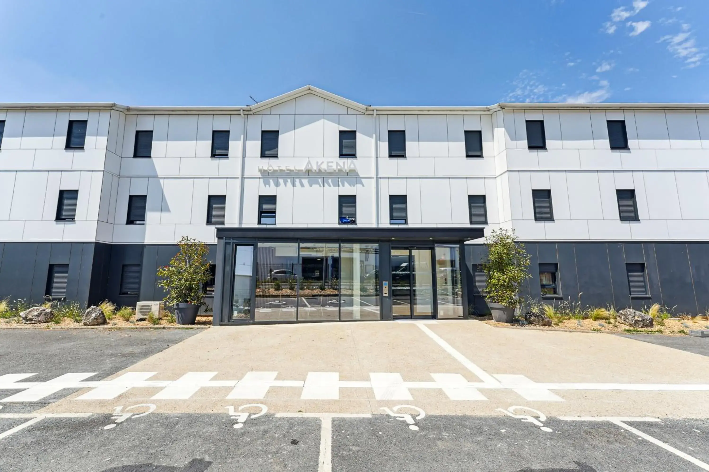 Superior Queen Room in Hôtel Akena Pierrelaye Superior Queen Room in Hôtel Akena Pierrelaye