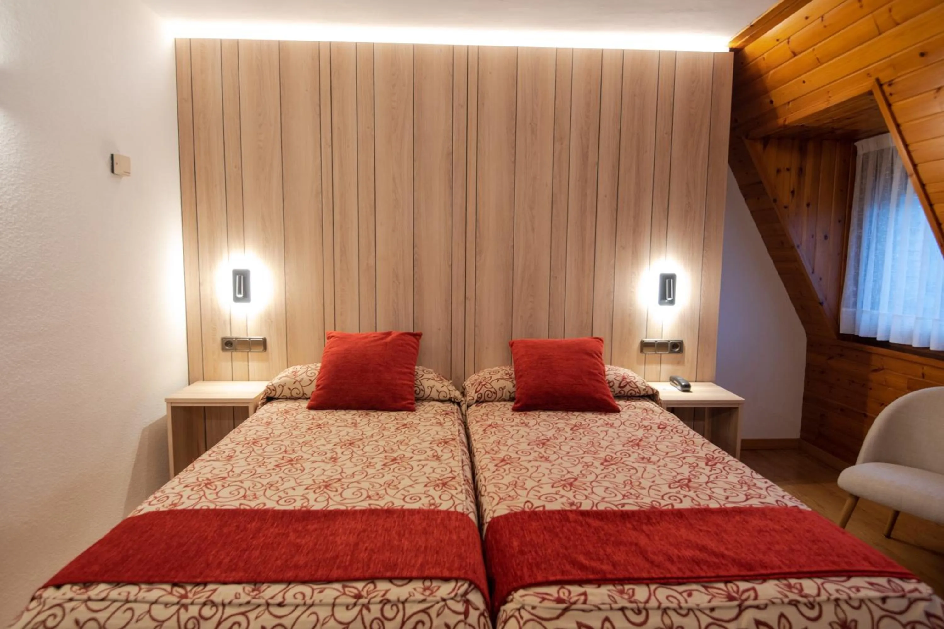Bed in Hotel Eth Solan & SPA