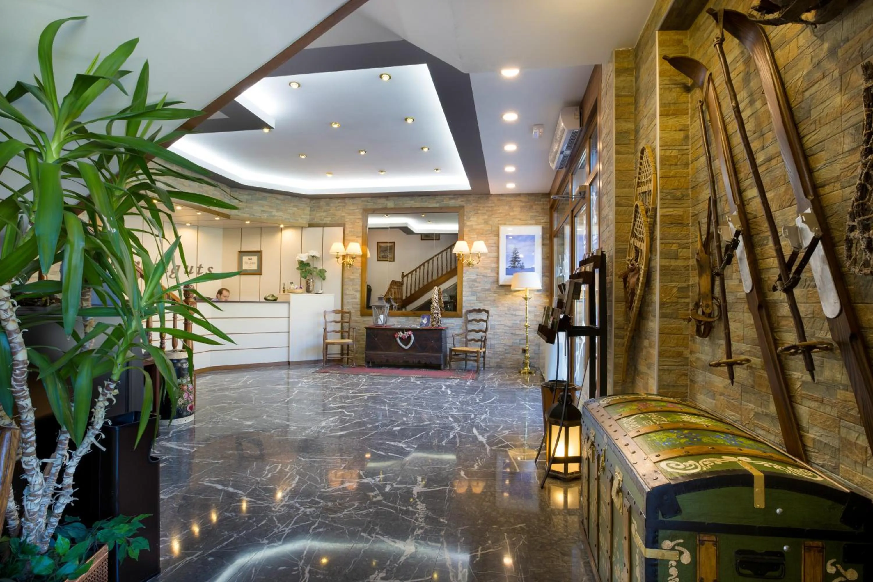 Lobby or reception in Hotel Eth Solan & SPA