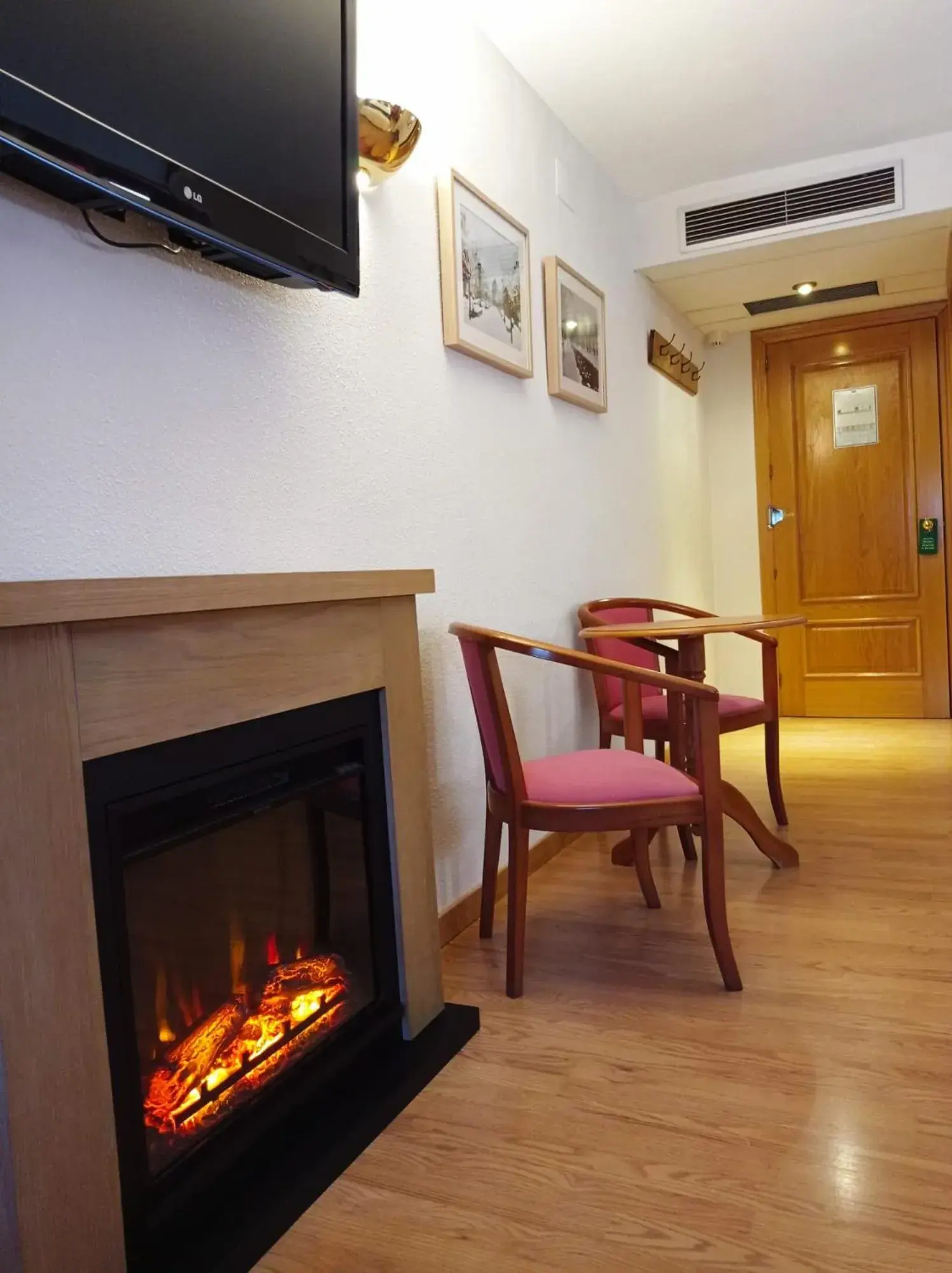 Deluxe Room in Hotel Eth Solan & SPA Deluxe Room in Hotel Eth Solan & SPA