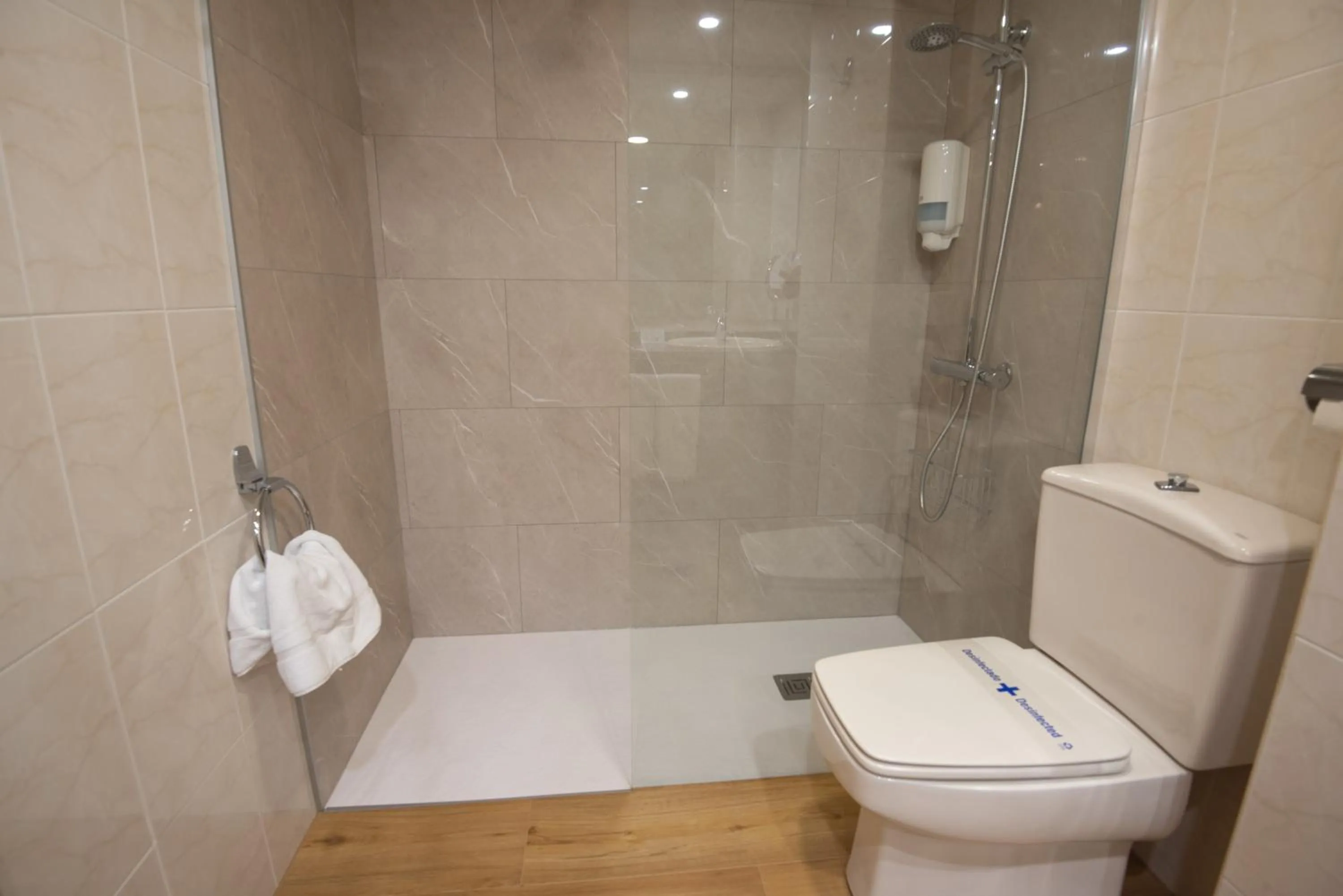 Bathroom in Hotel Eth Solan & SPA