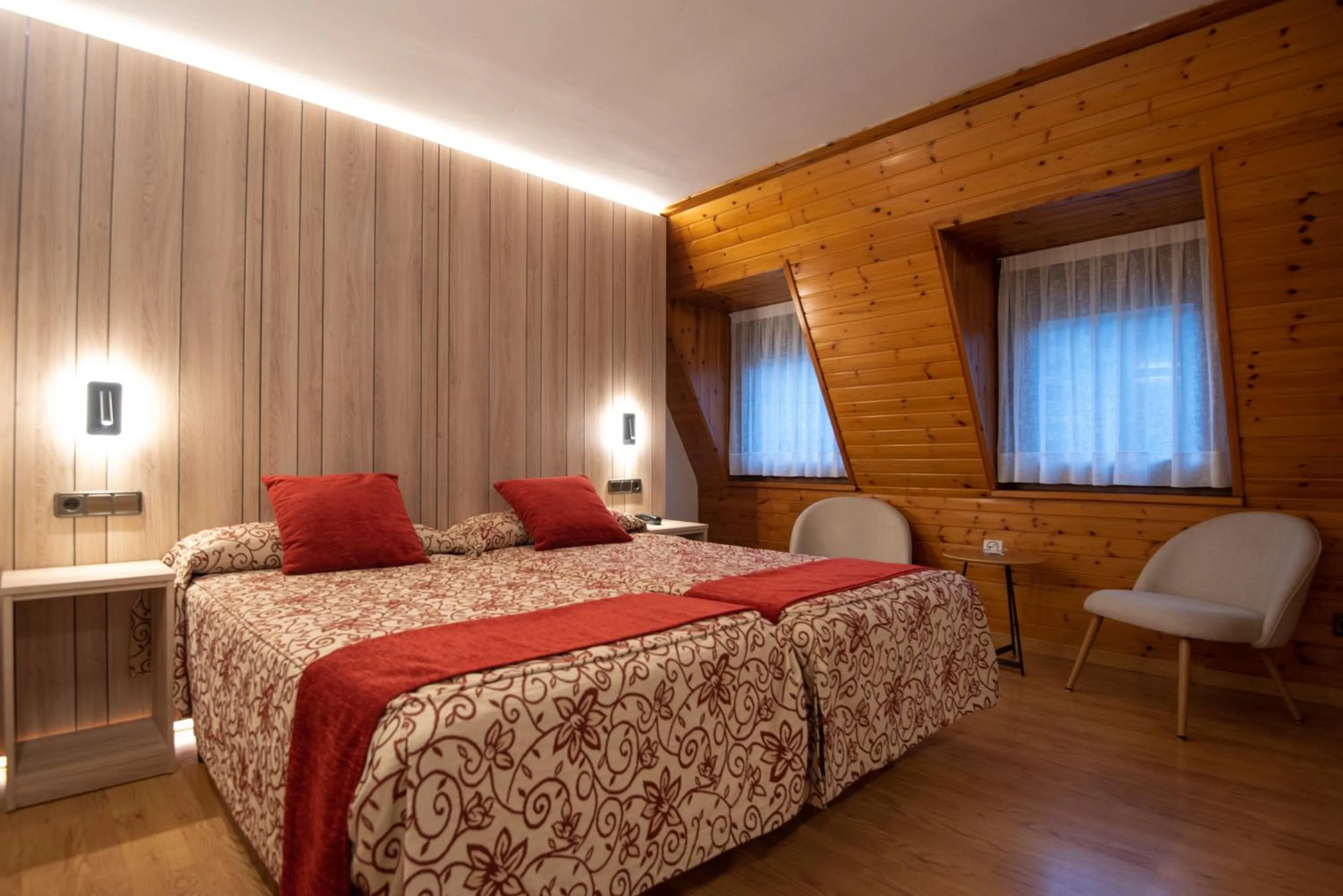 Bed in Hotel Eth Solan & SPA